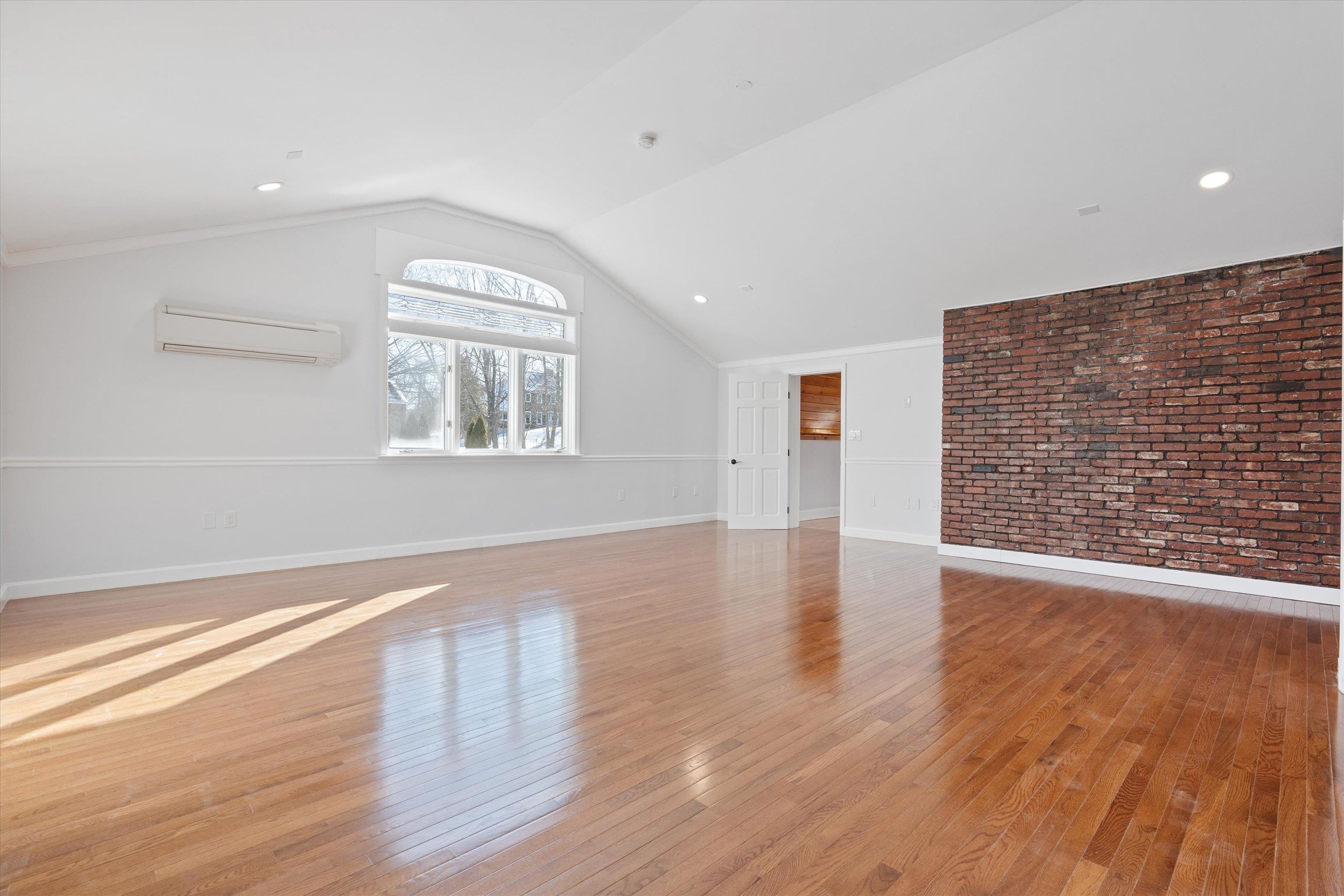 4 Hilltop Drive Property Photo 25