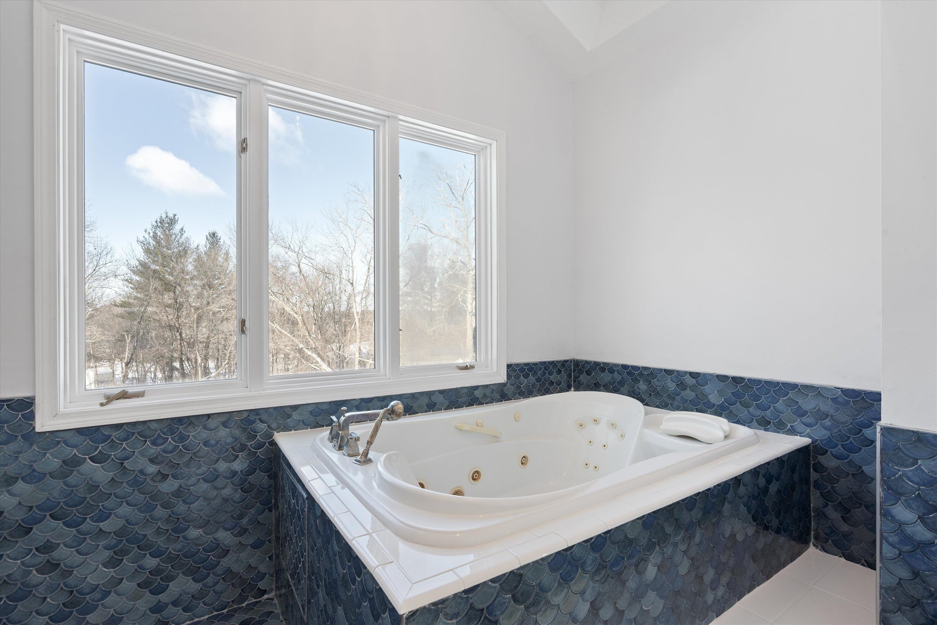 4 Hilltop Drive Property Photo 26
