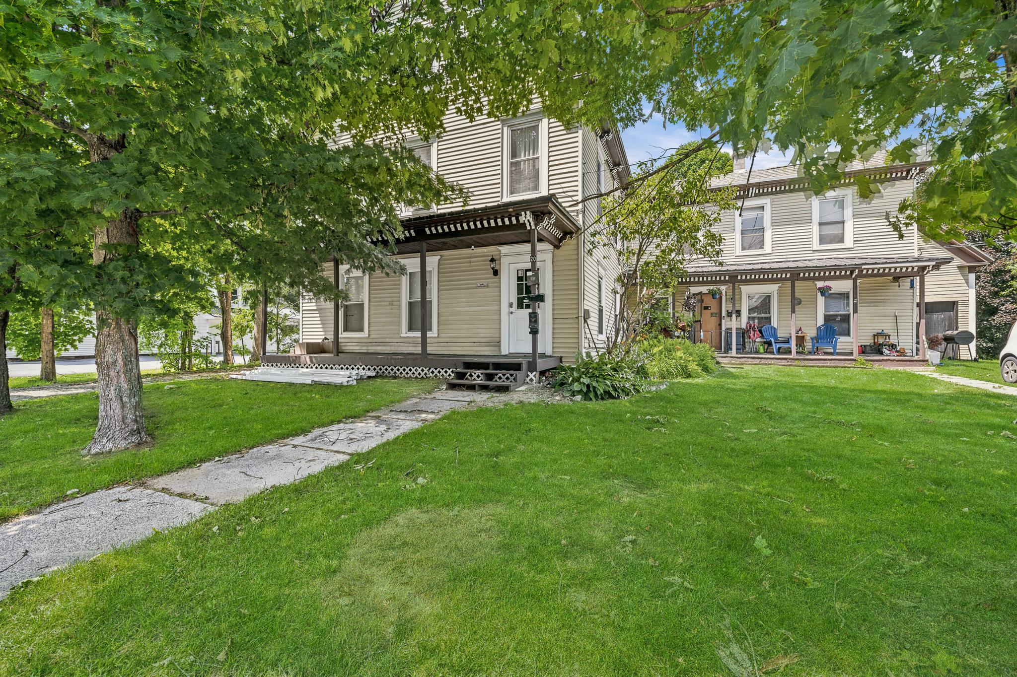 20 Railroad Street Property Photo 1