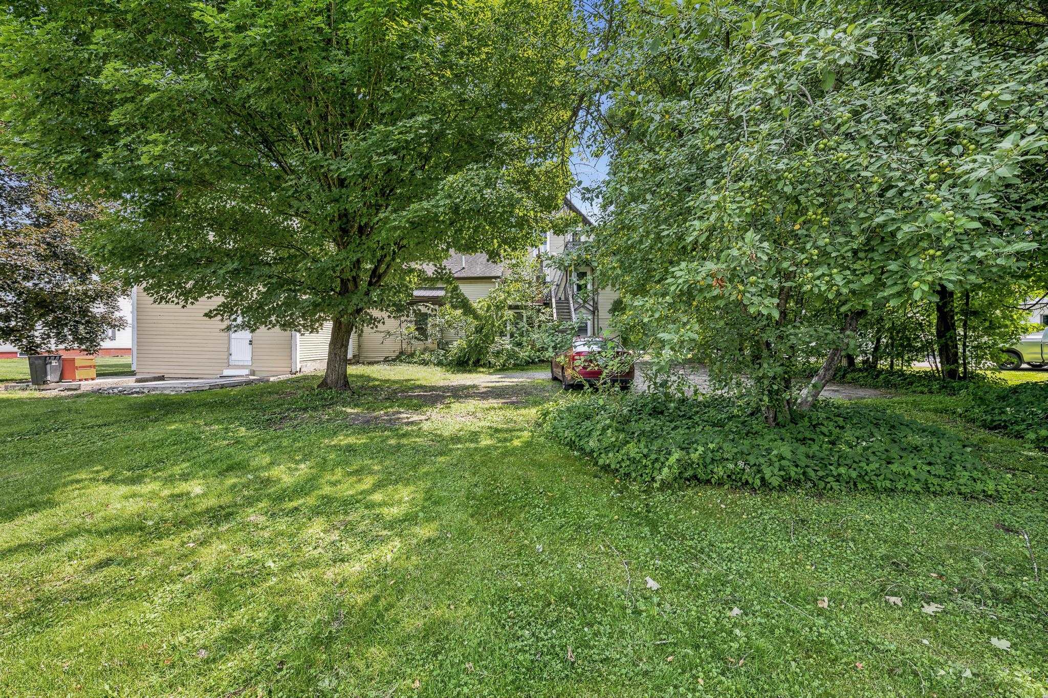 20 Railroad Street Property Photo 7