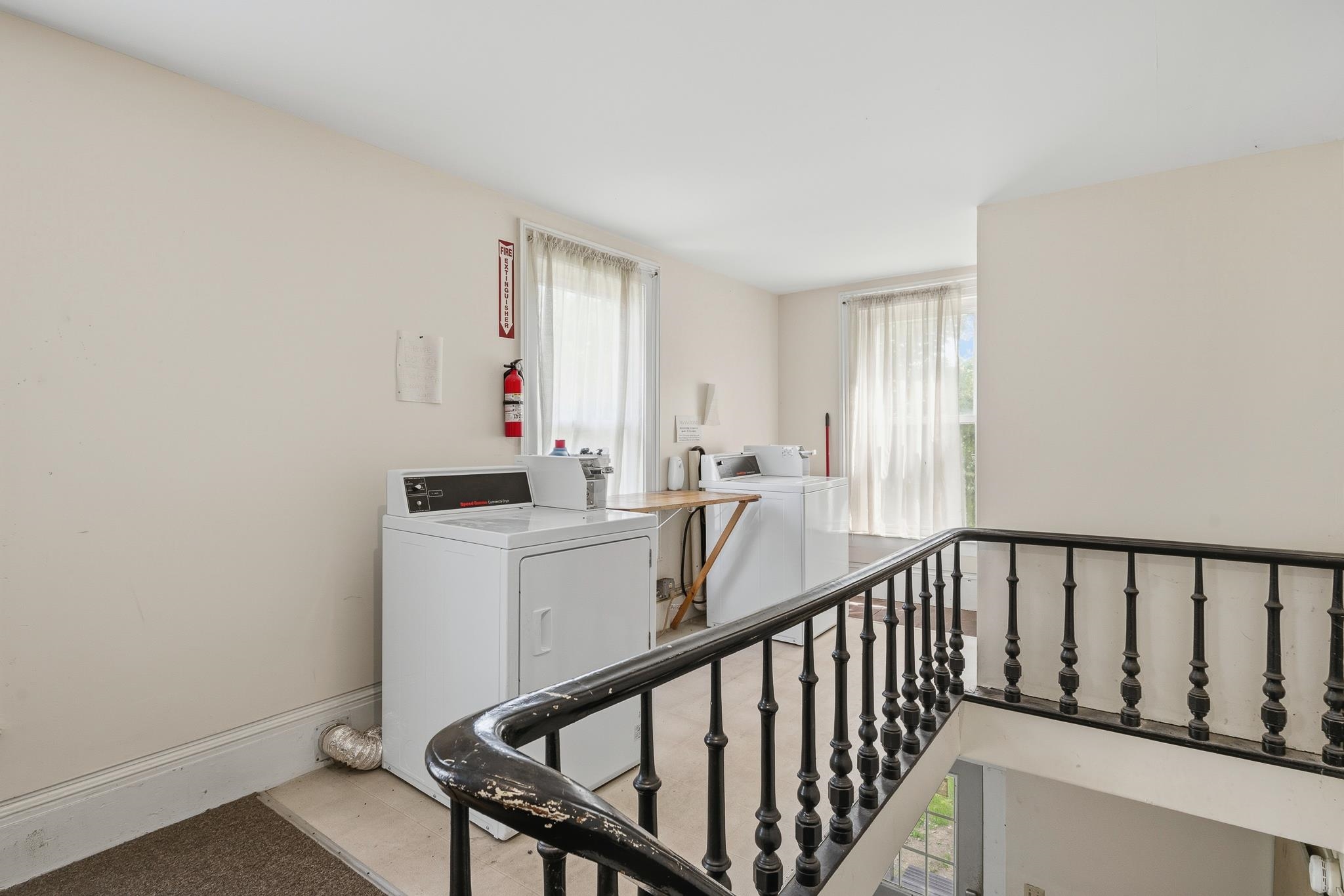 20 Railroad Street Property Photo 30