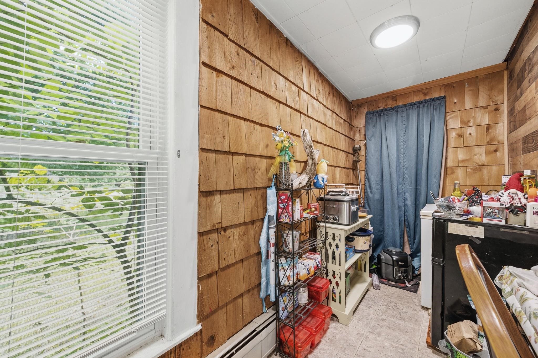 20 Railroad Street Property Photo 36