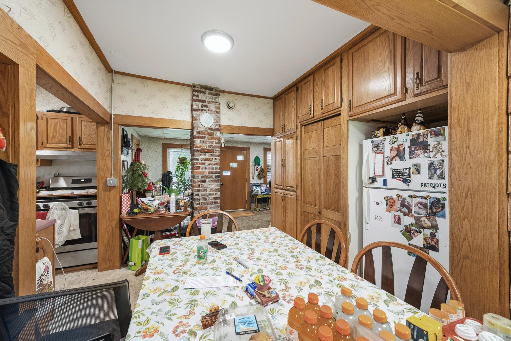 20 Railroad Street Property Photo 37