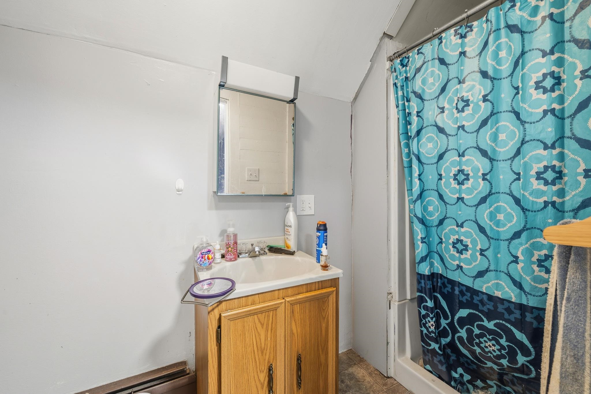 20 Railroad Street Property Photo 53