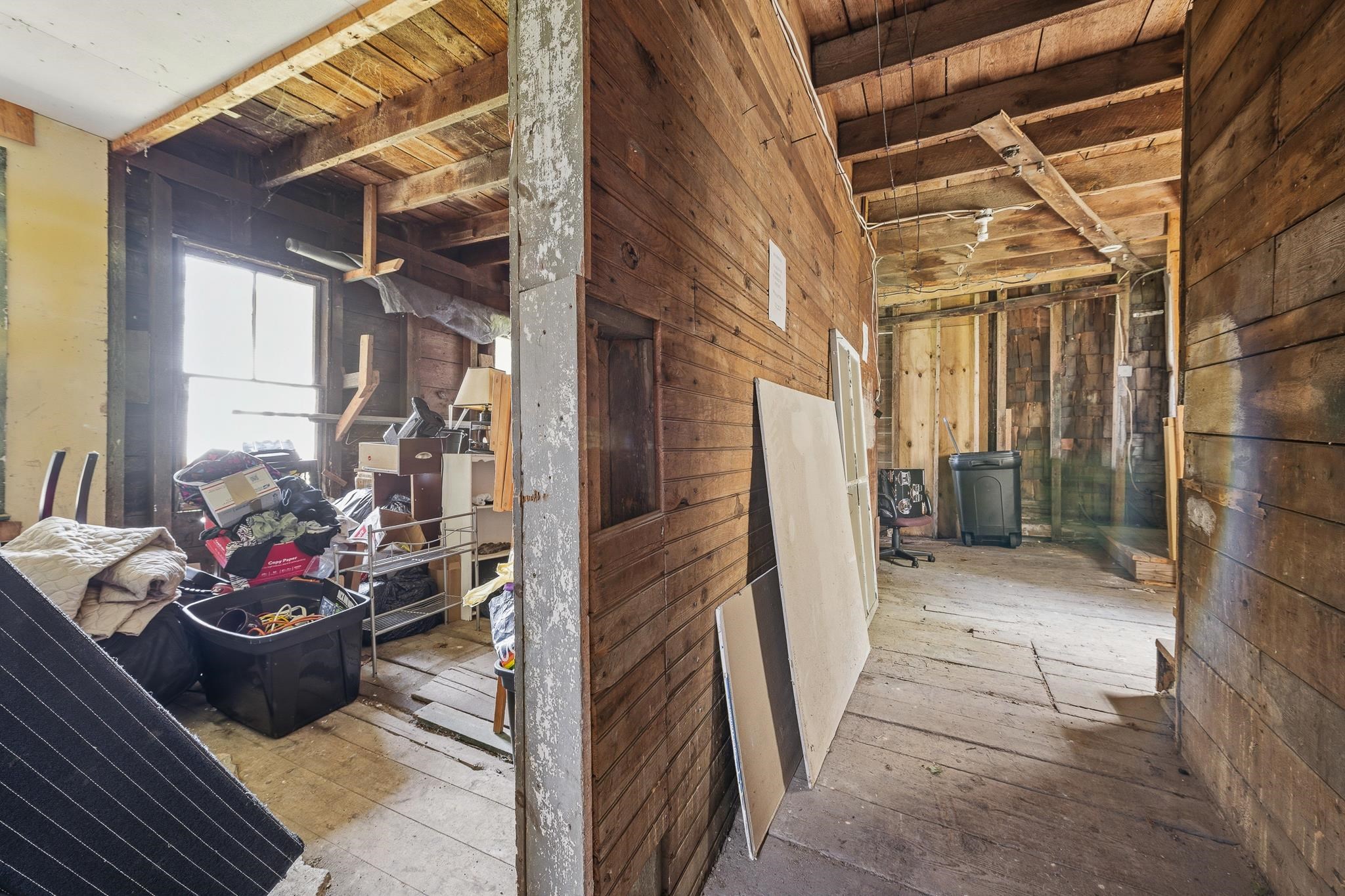 20 Railroad Street Property Photo 58