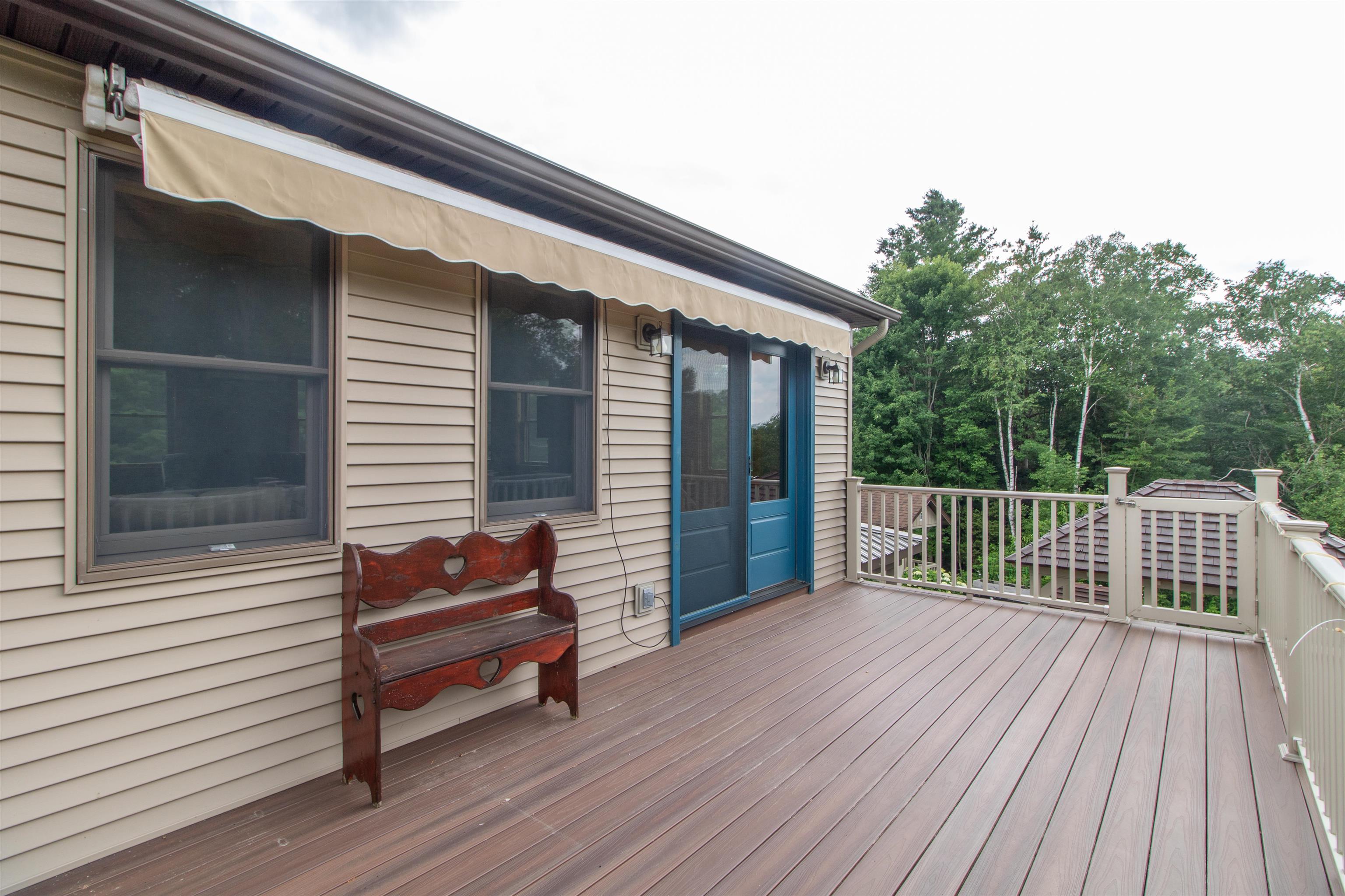 190 Lakeview Drive Property Photo 18