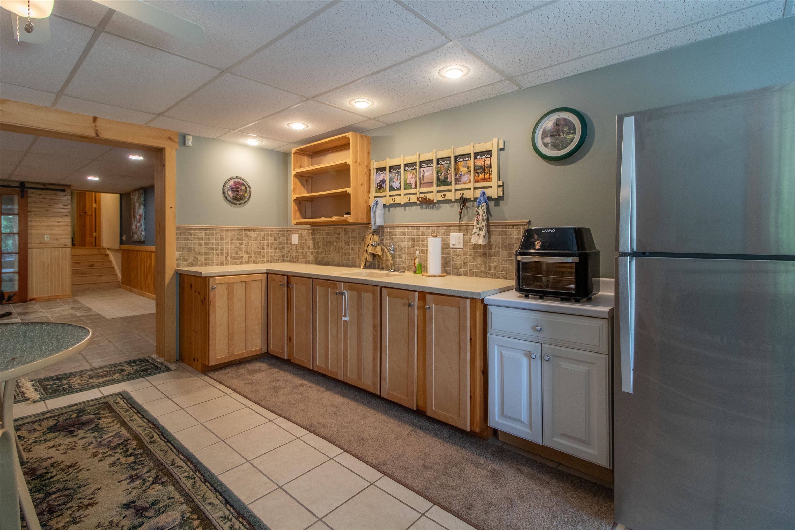 190 Lakeview Drive Property Photo 33