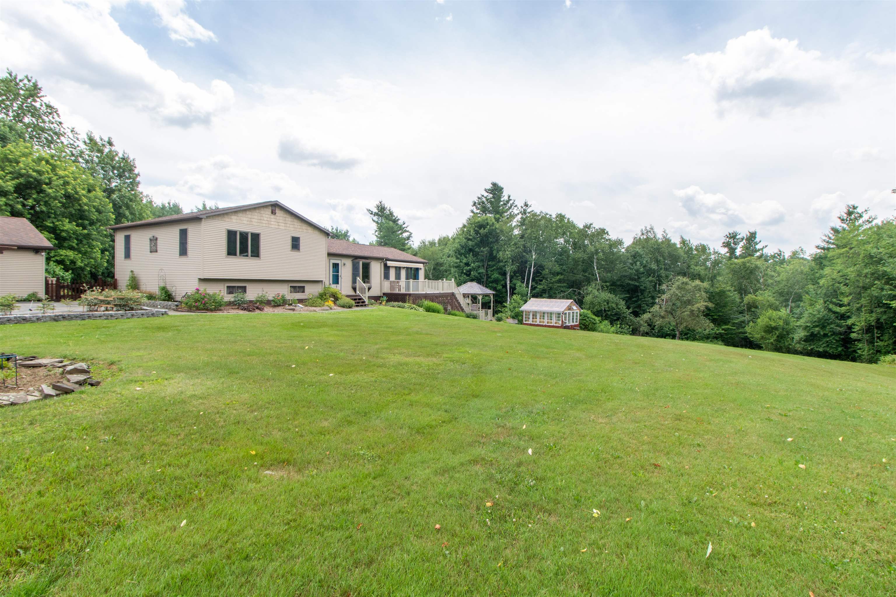190 Lakeview Drive Property Photo 47