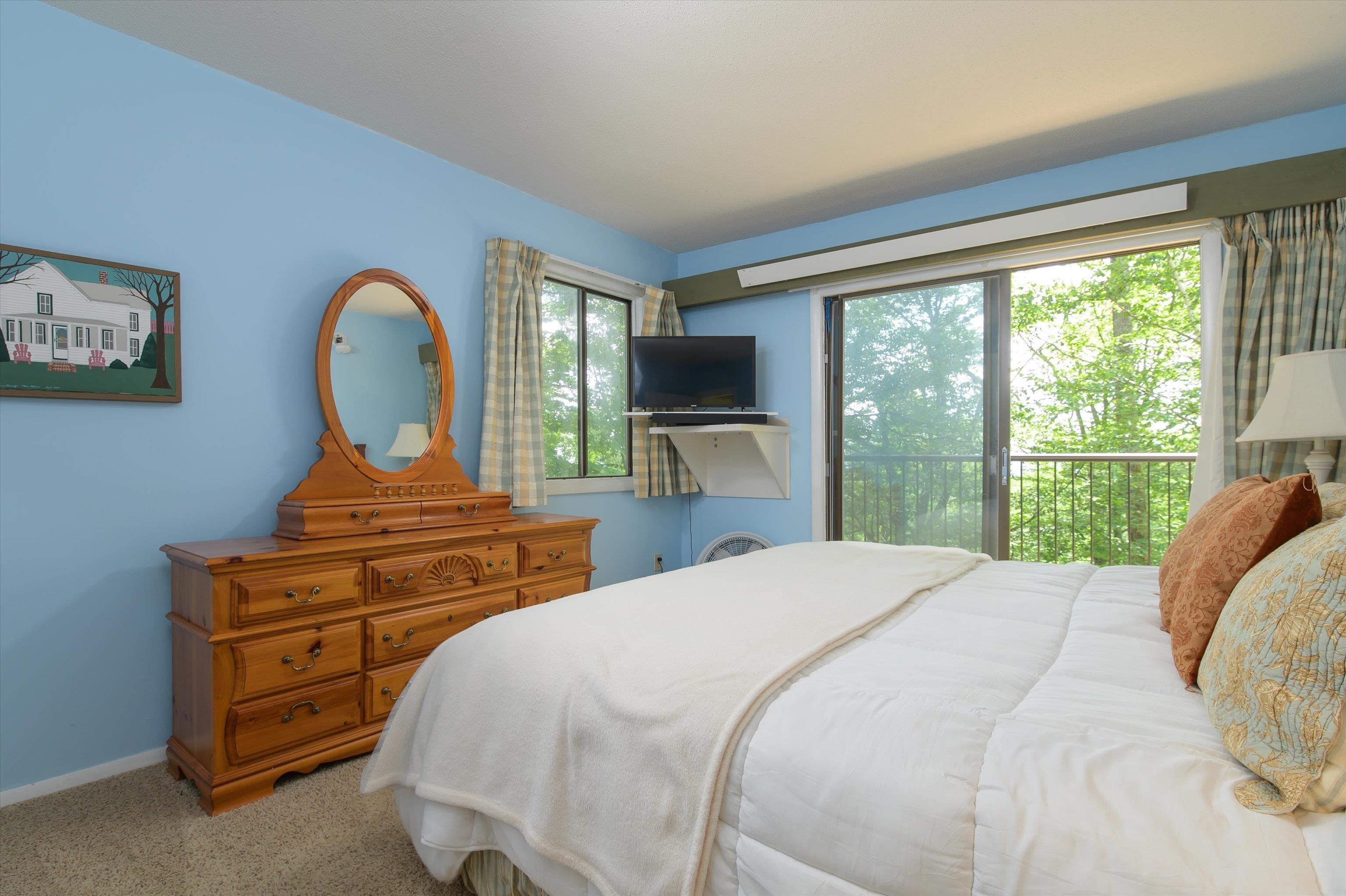 38 Rimrock Road Property Photo 14