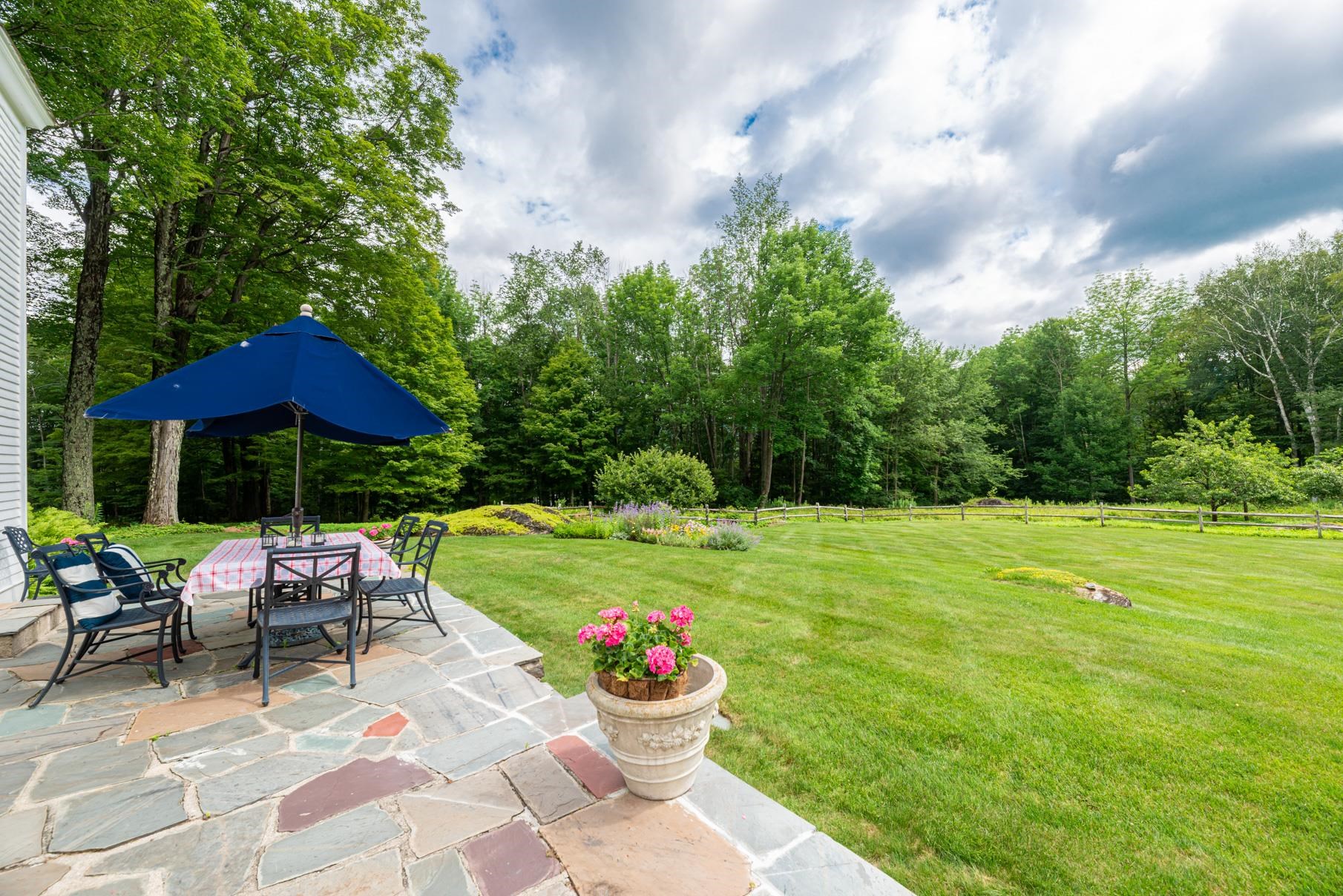81 Fern Hill Property Photo 4