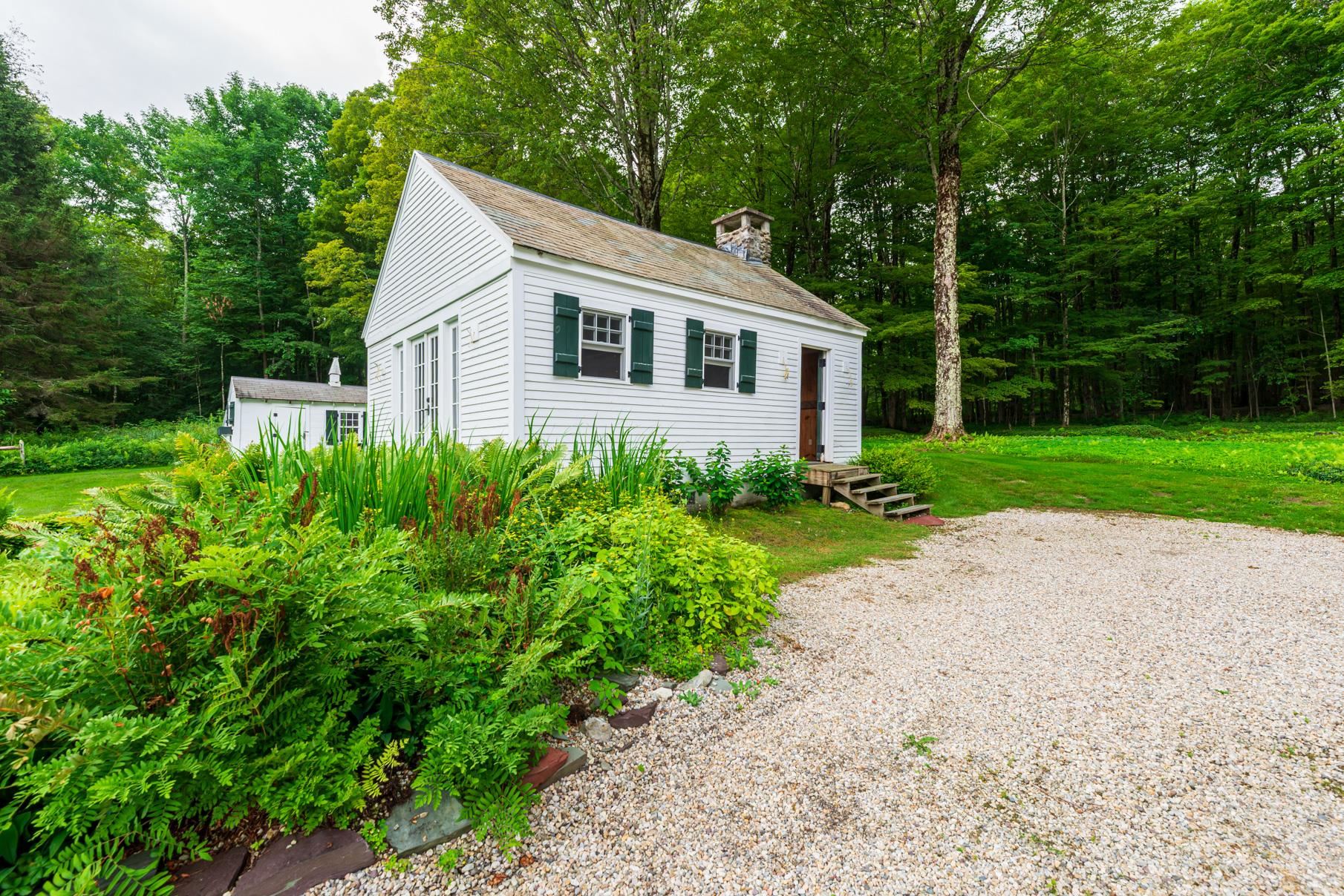 81 Fern Hill Property Photo 37