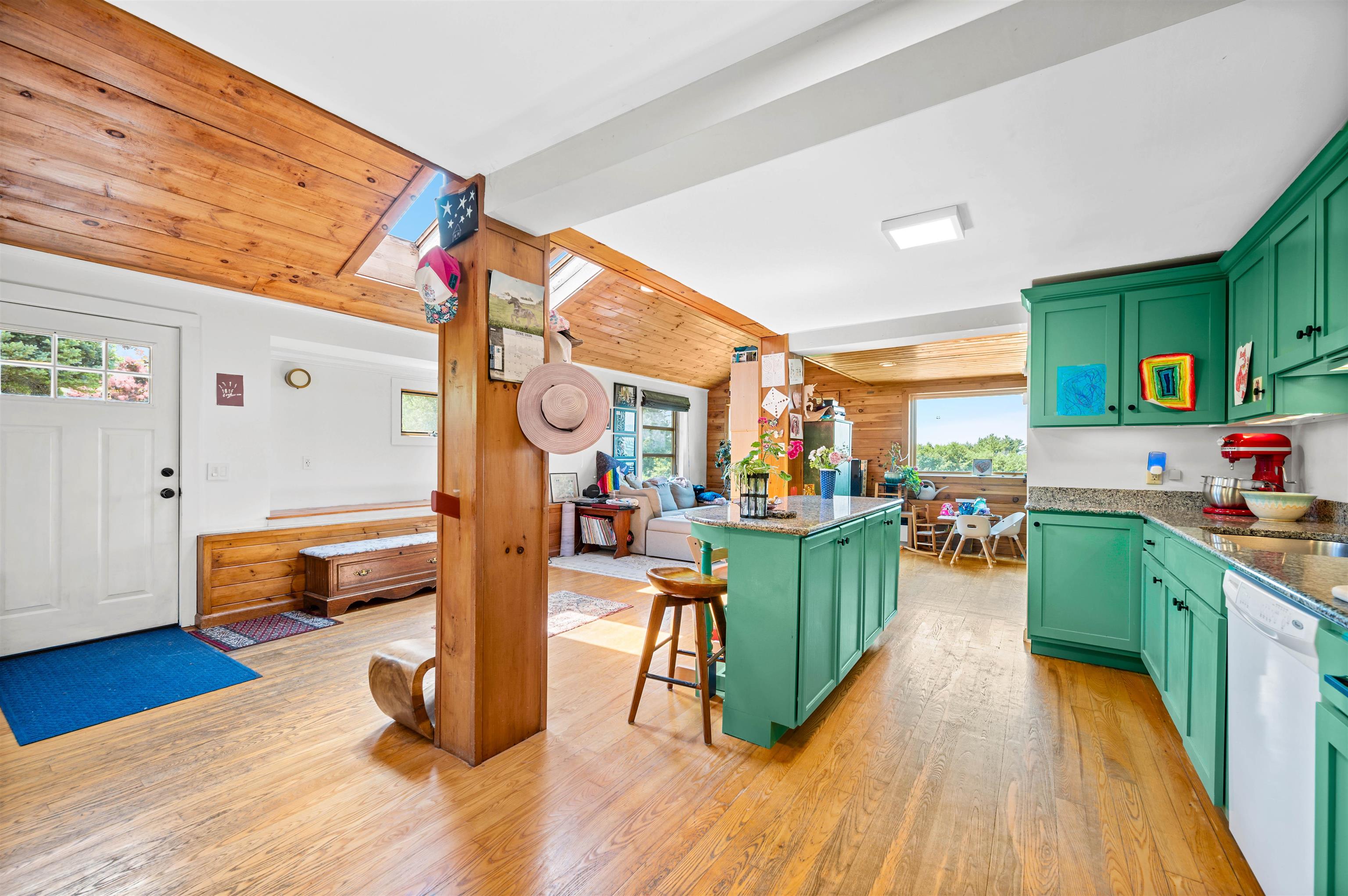 2113 Max Gray Road Property Photo 19