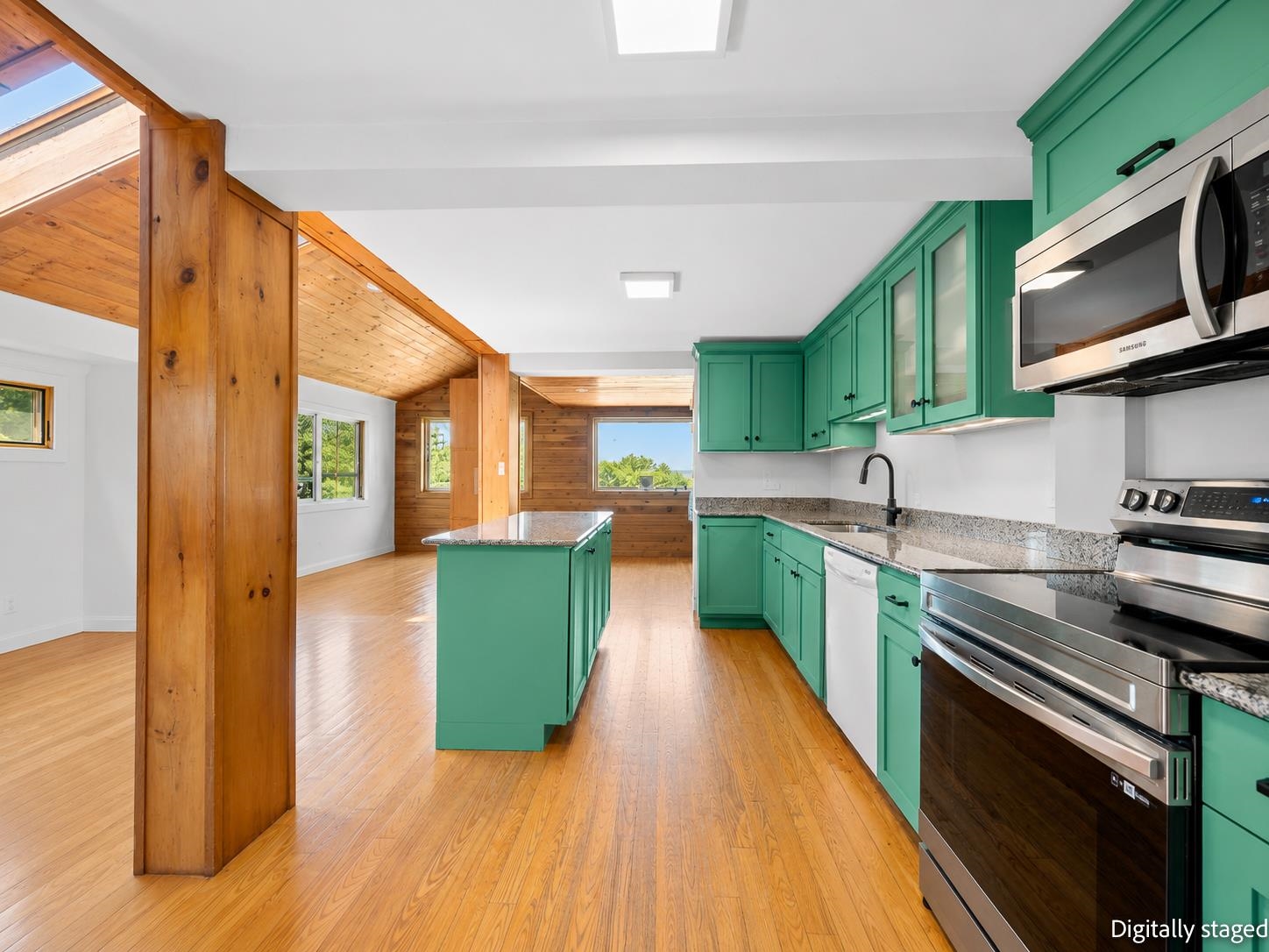 2113 Max Gray Road Property Photo 21