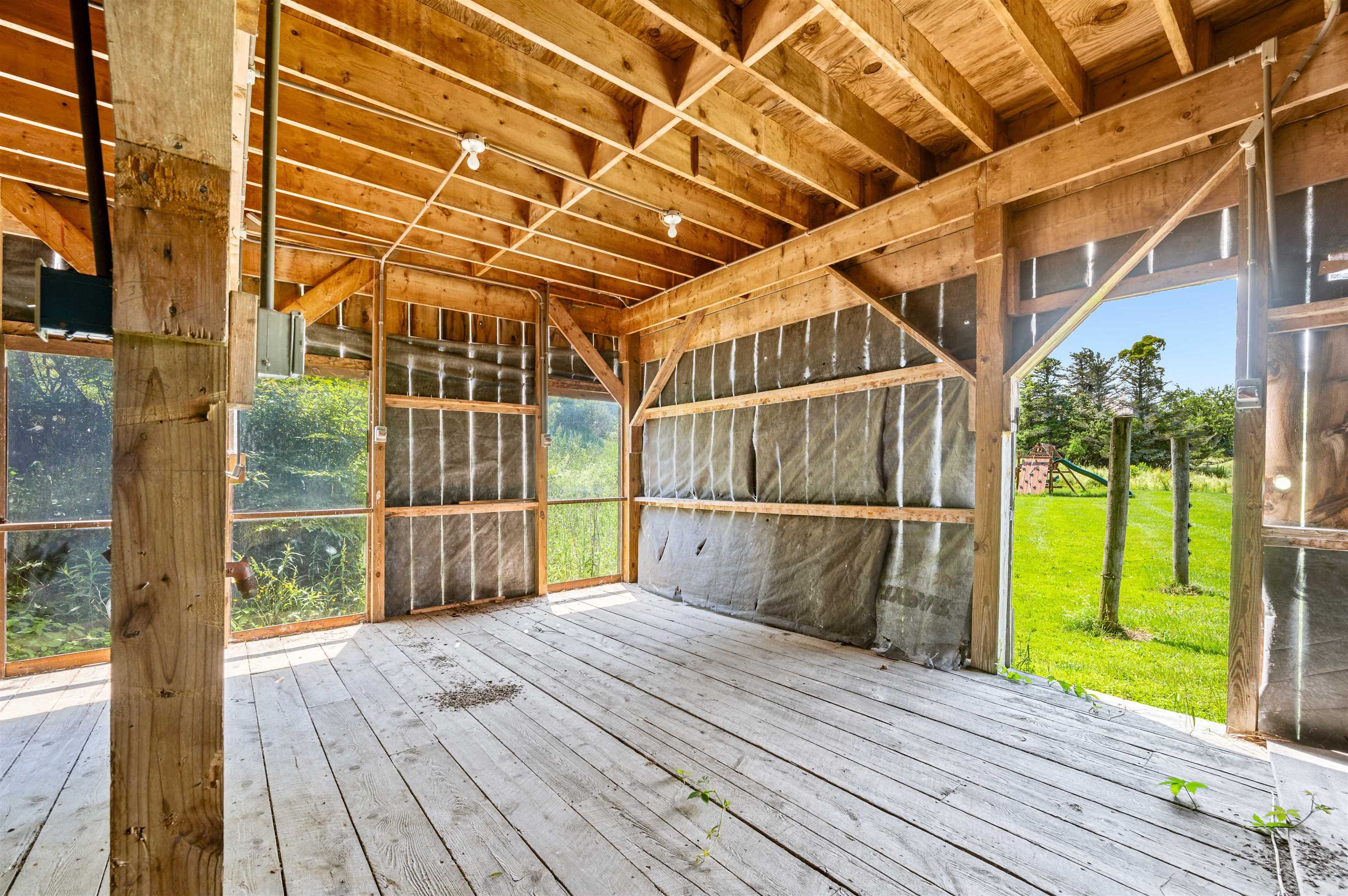 2113 Max Gray Road Property Photo 56