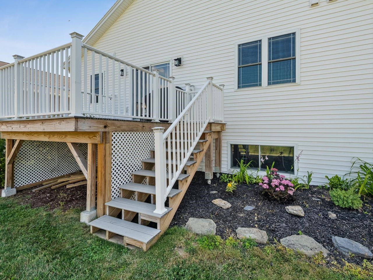 126 Dunneaway Drive Property Photo 32