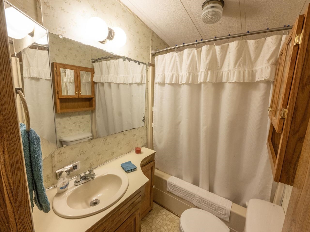 33 Island Circle Property Photo 16