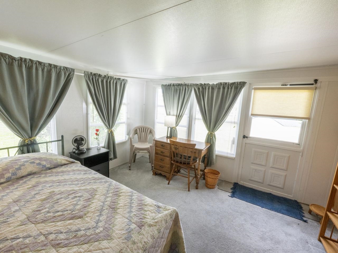 33 Island Circle Property Photo 20