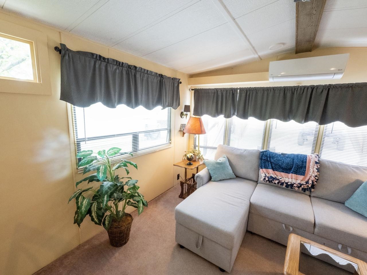 33 Island Circle Property Photo 26