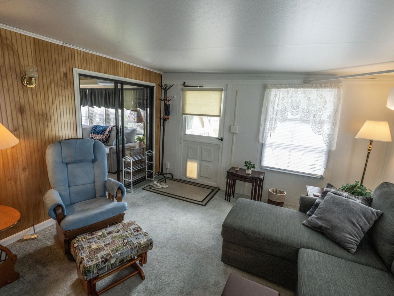 33 Island Circle Property Photo 27