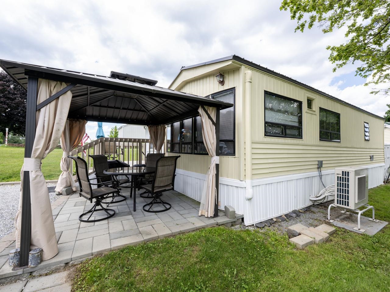 33 Island Circle Property Photo 31