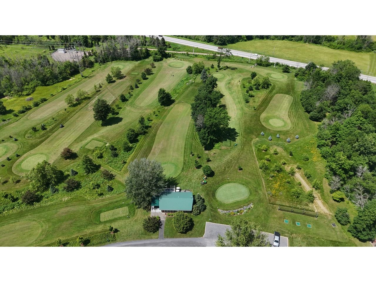 33 Island Circle Property Photo 38
