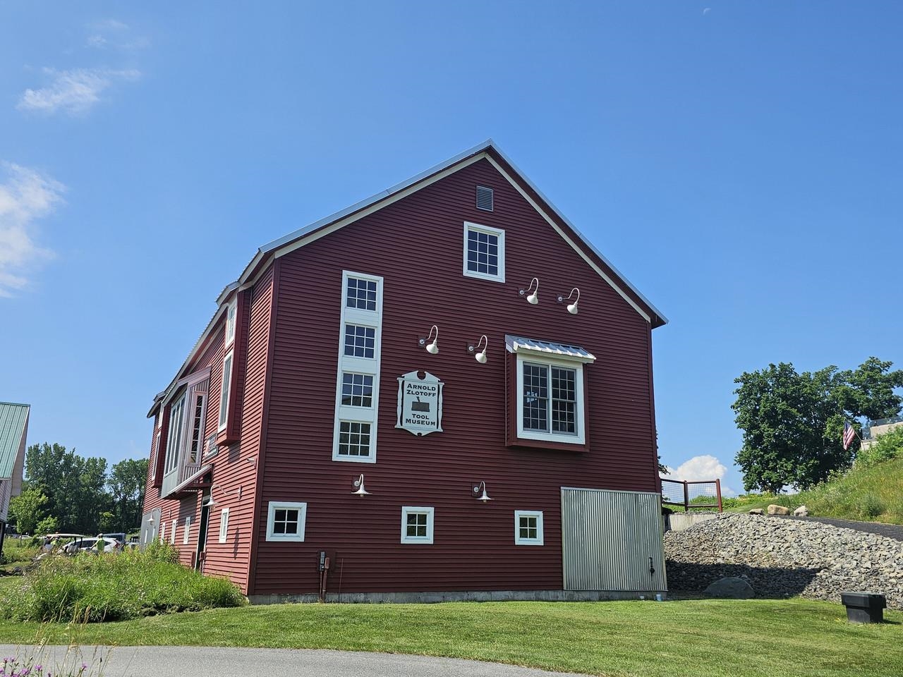 33 Island Circle Property Photo 43