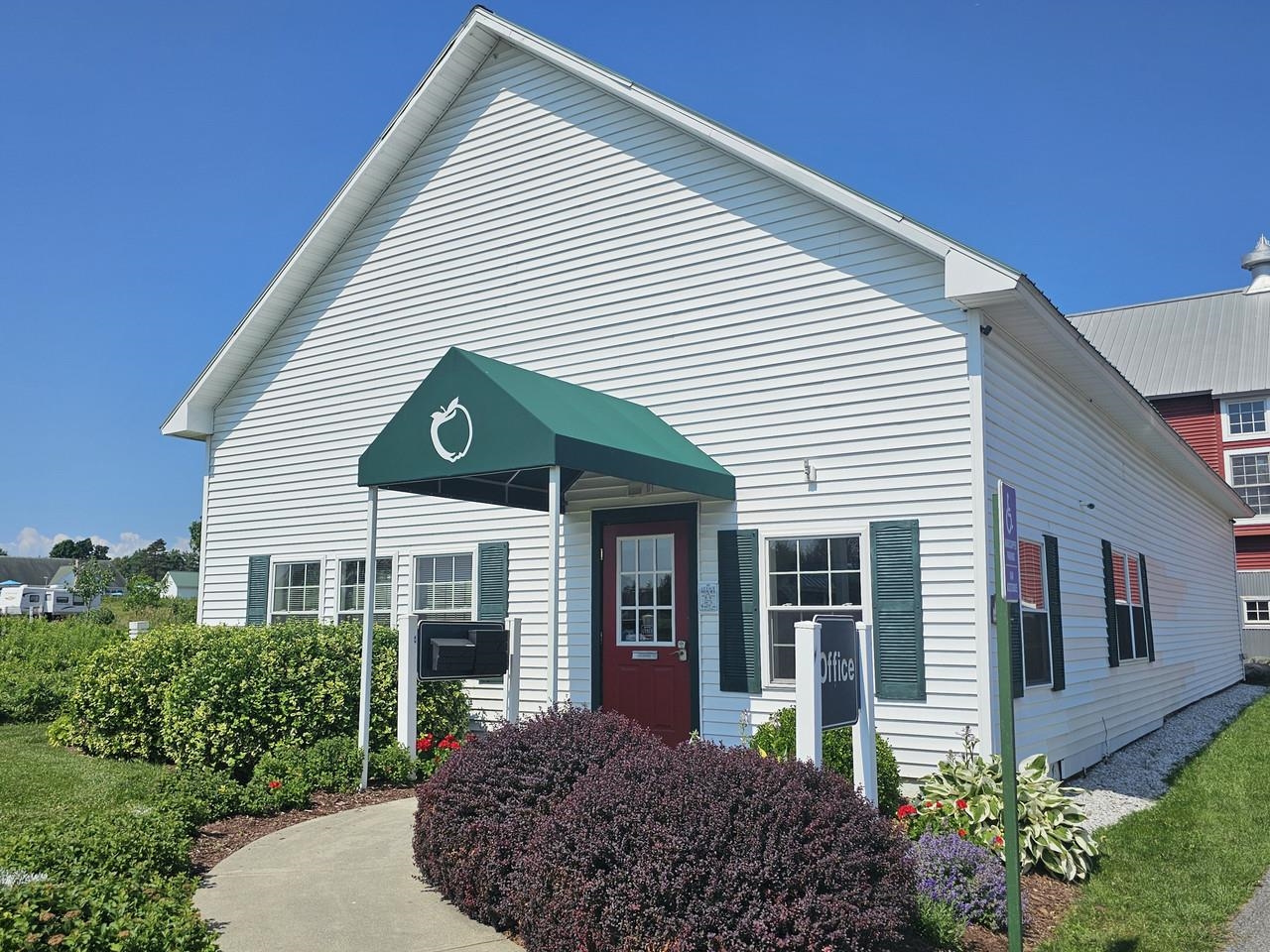 33 Island Circle Property Photo 44