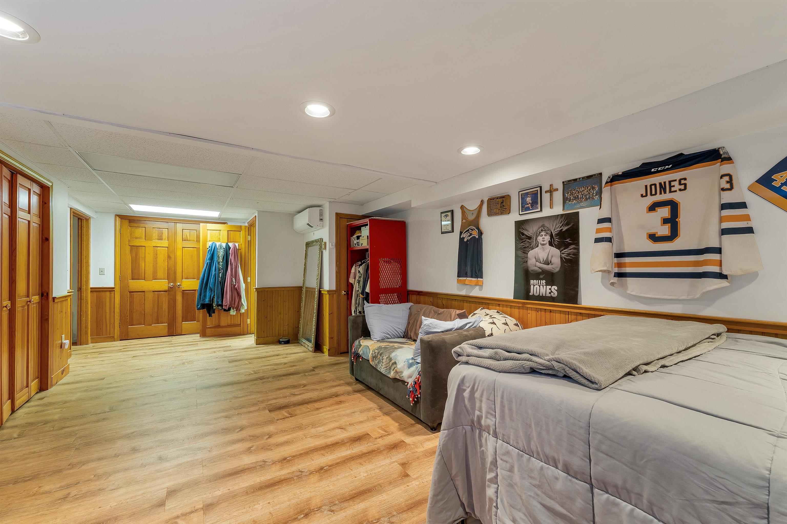 8 West Gate Drive Property Photo 44