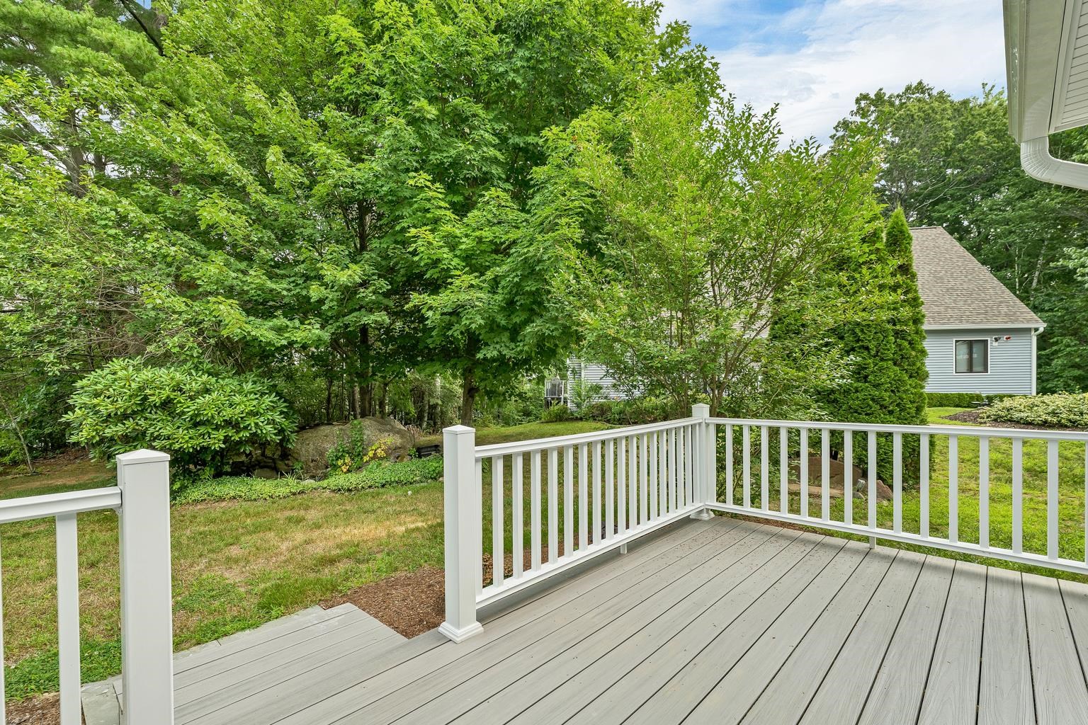 34 Kristen Drive Property Photo 7