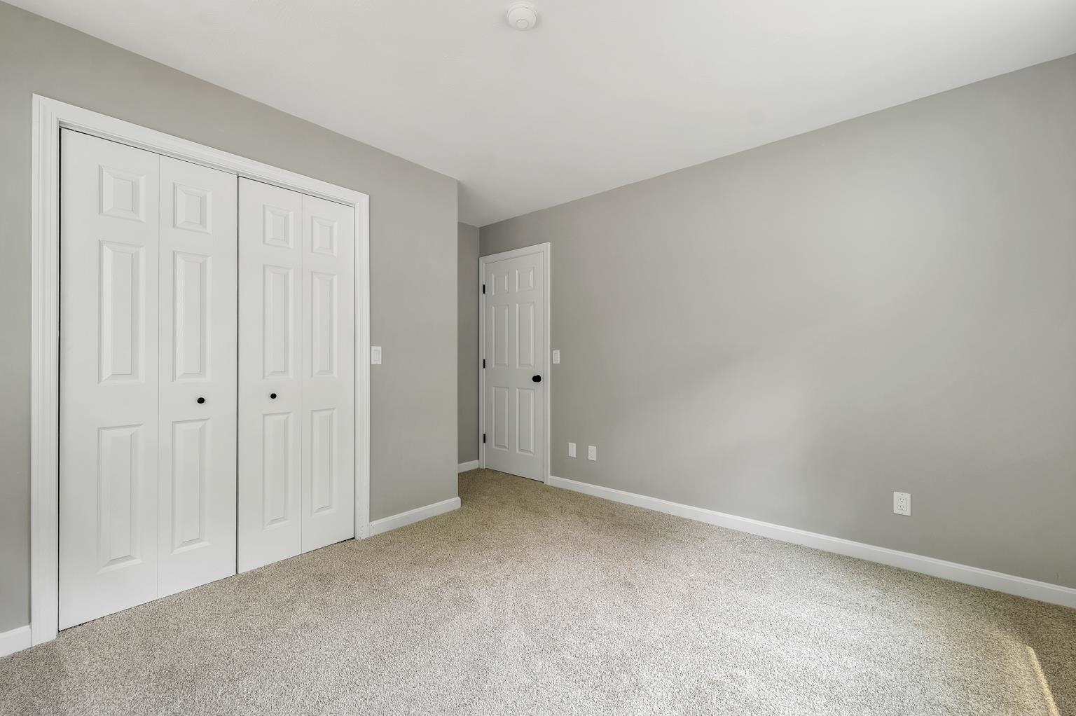34 Kristen Drive Property Photo 19