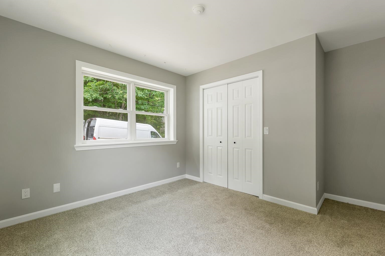34 Kristen Drive Property Photo 20