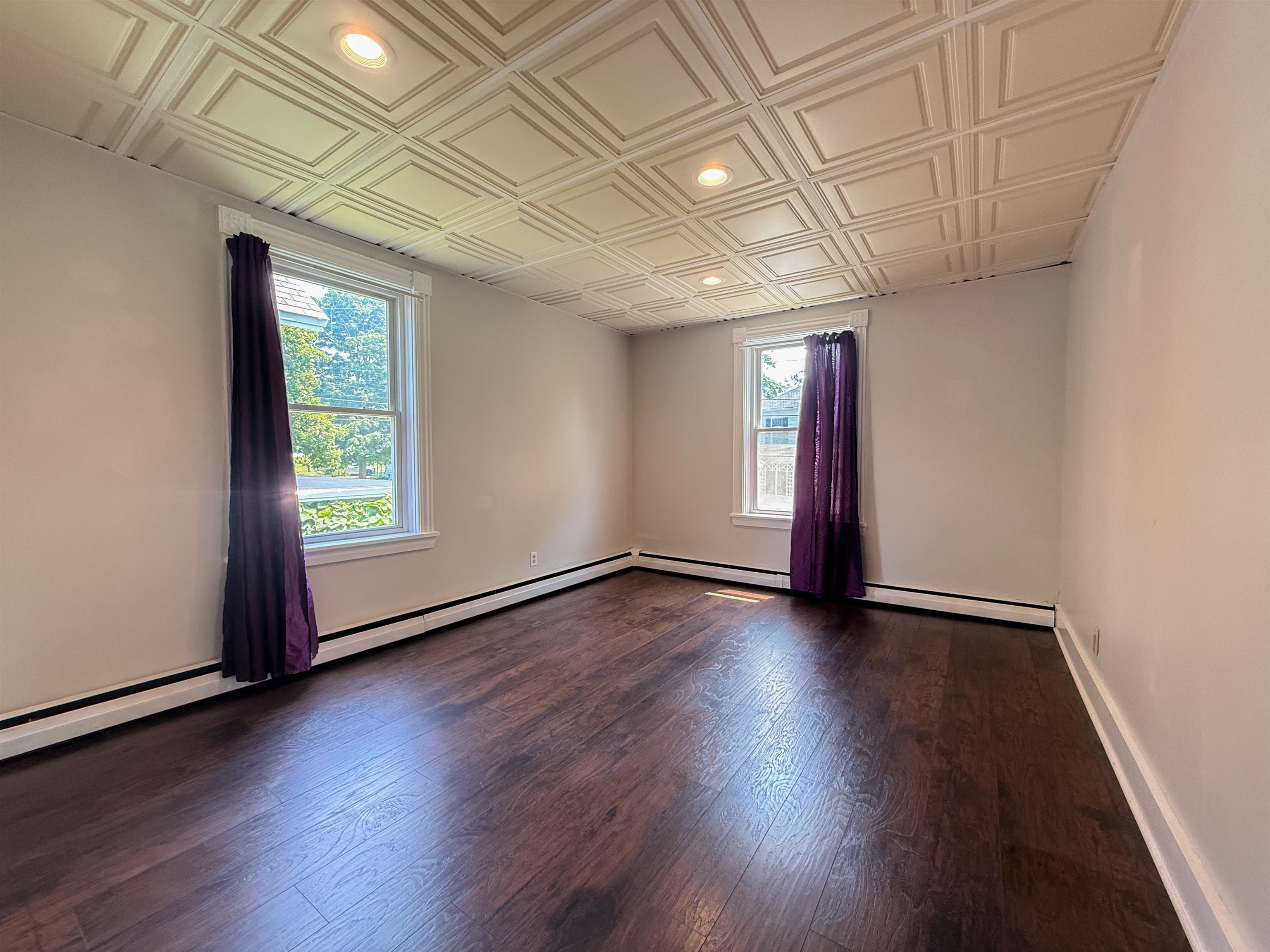 49 North Street Property Photo 36