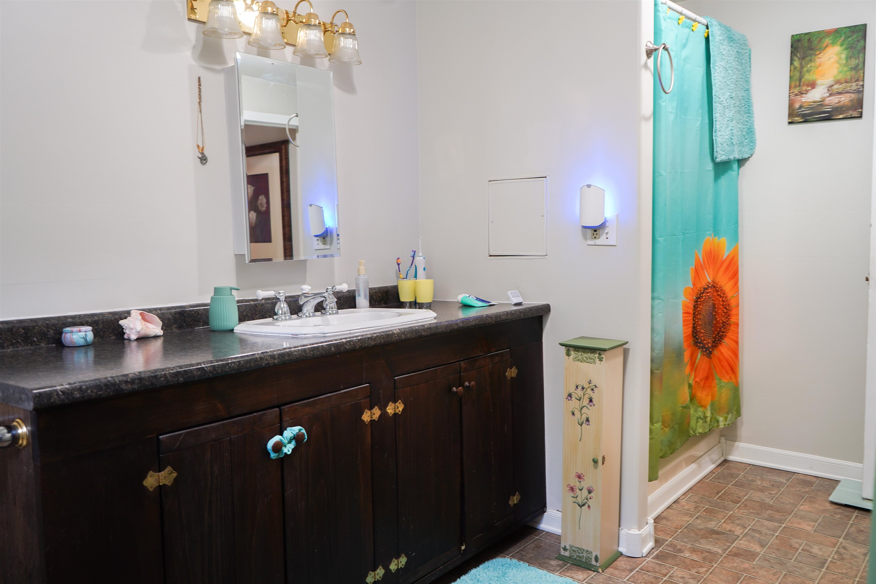 49 North Street Property Photo 19