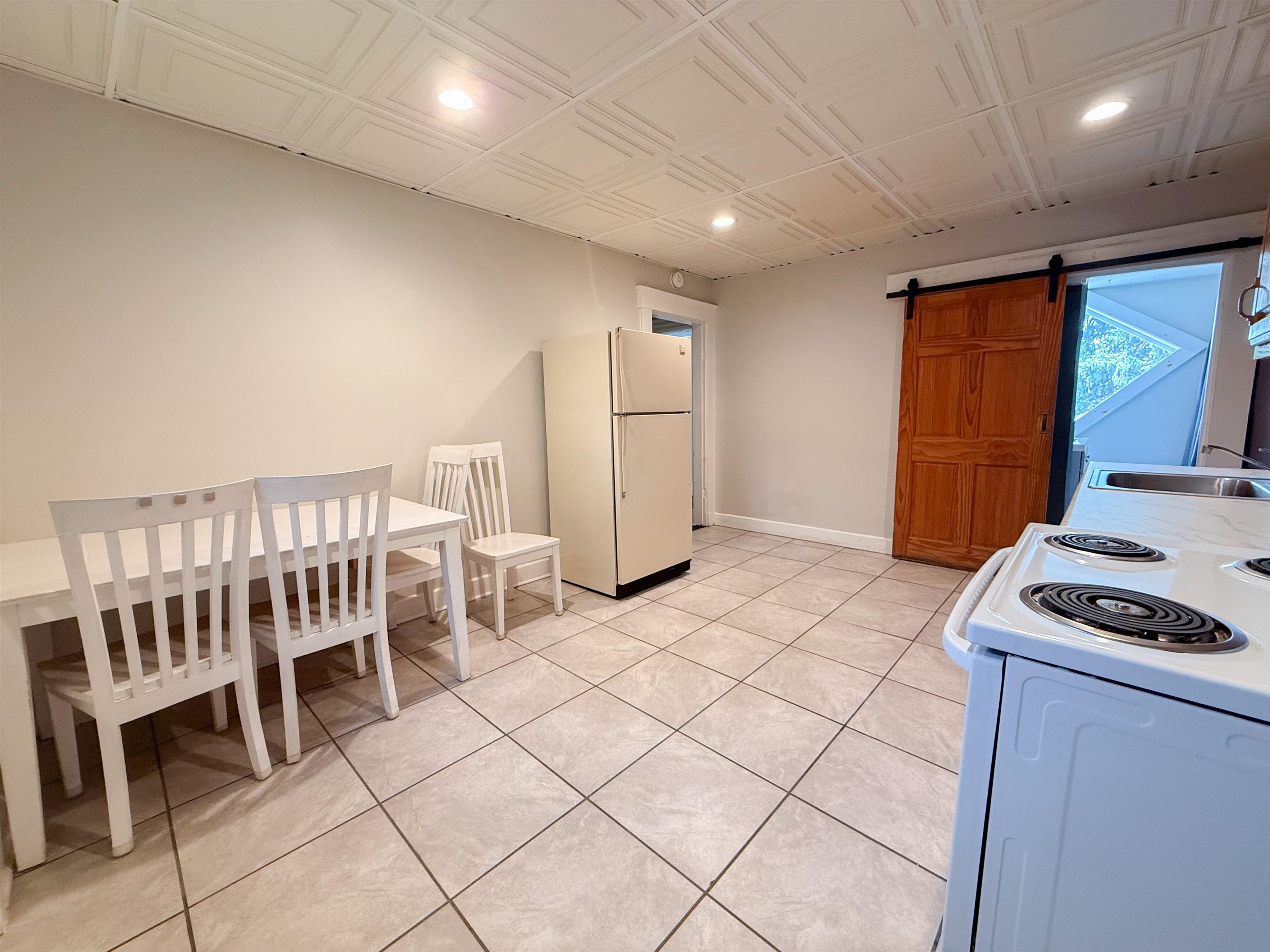 49 North Street Property Photo 33