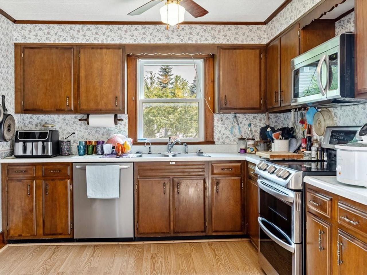 182 High Street Property Photo 15