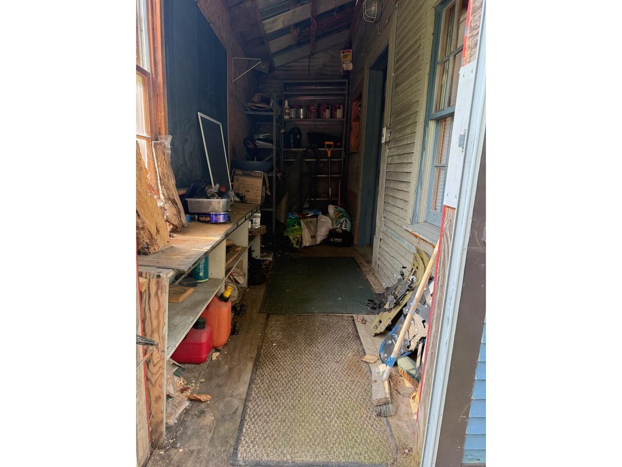 9562 Main Road Property Photo 19