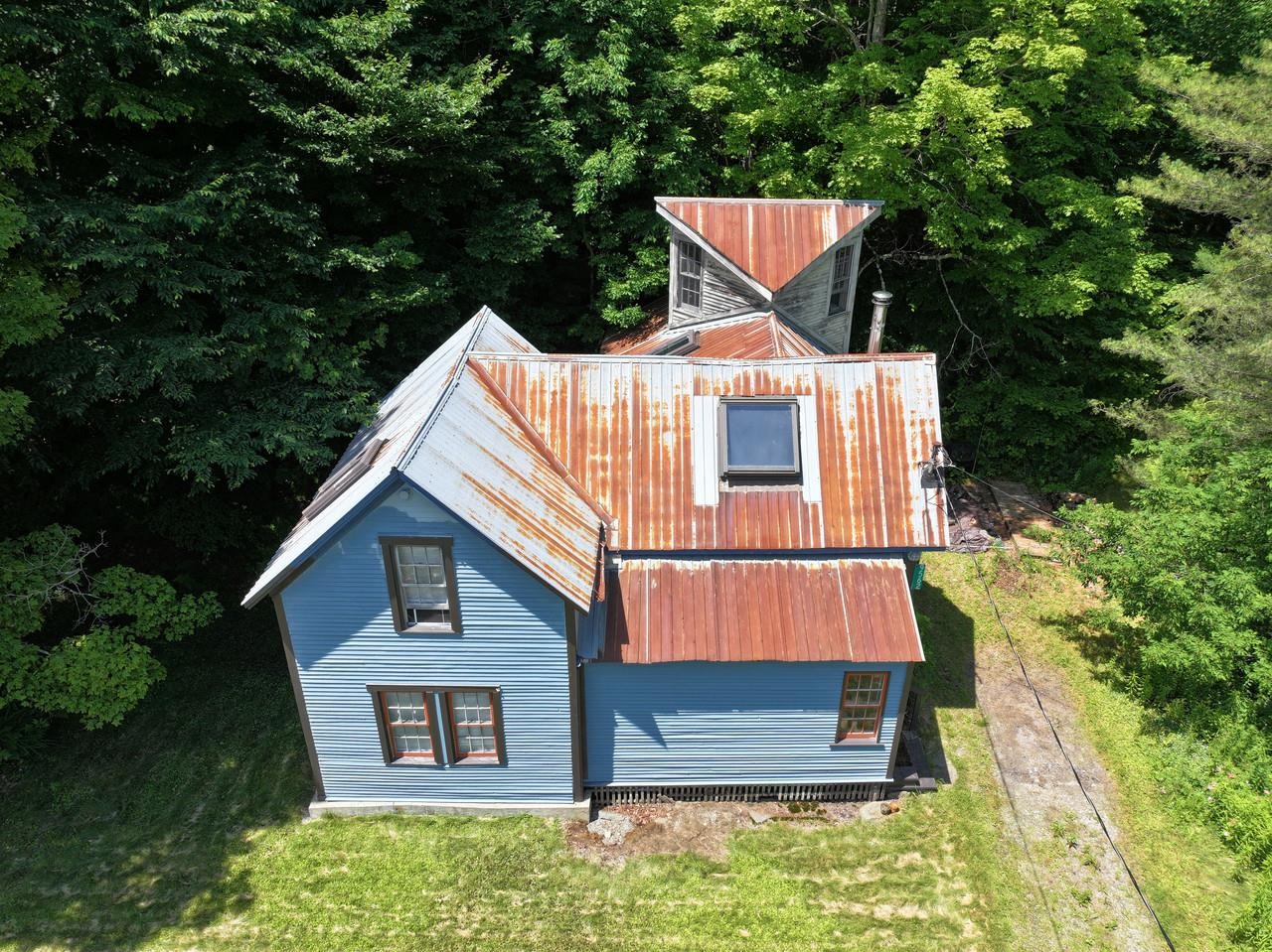 9562 Main Road Property Photo 23