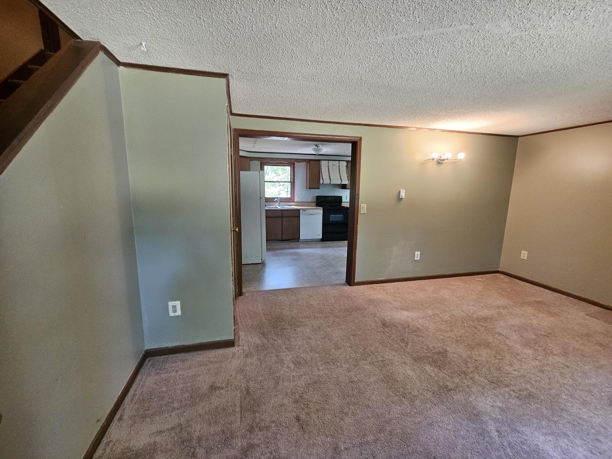 94 Wason Road Property Photo 2