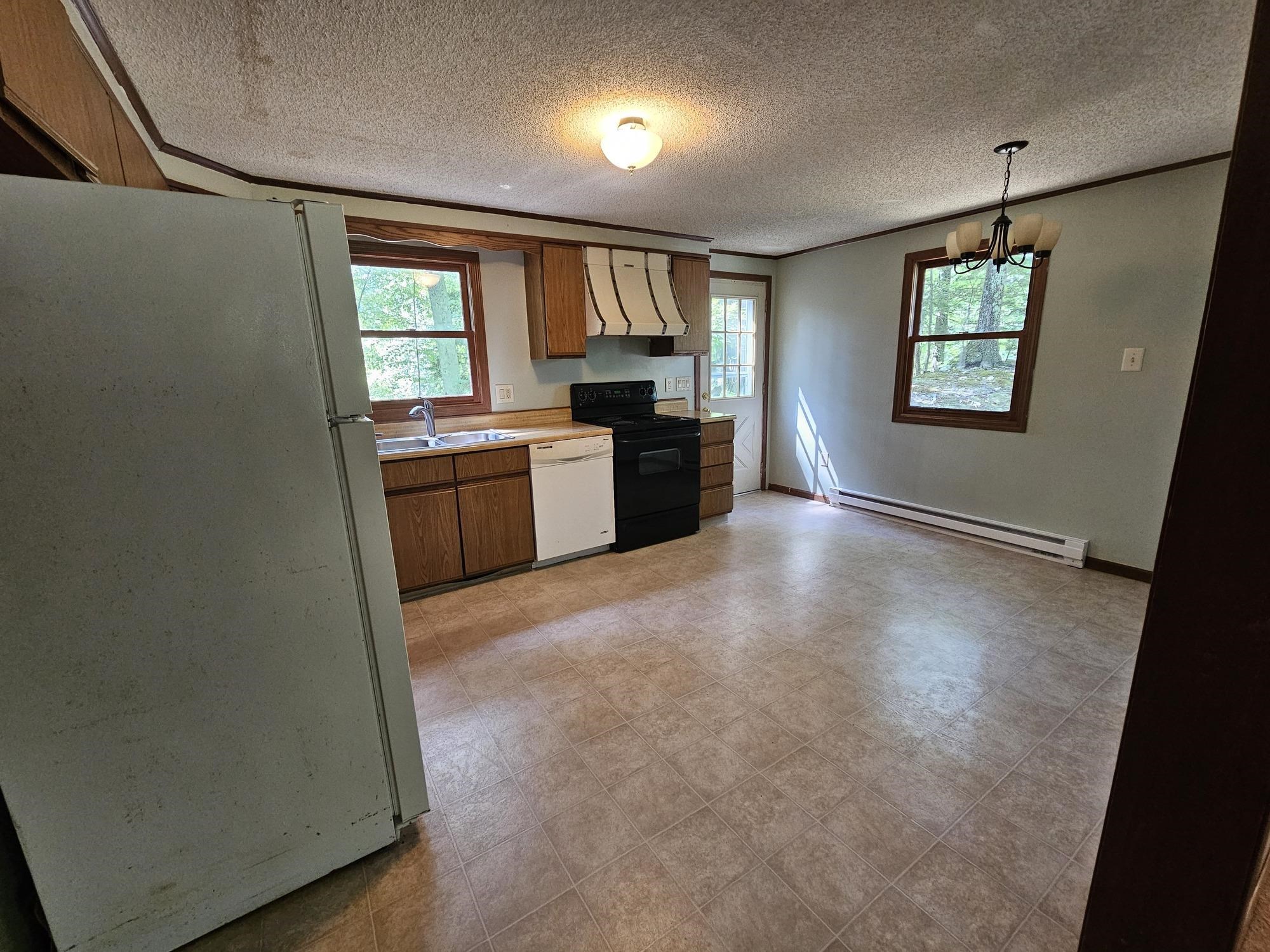 94 Wason Road Property Photo 3