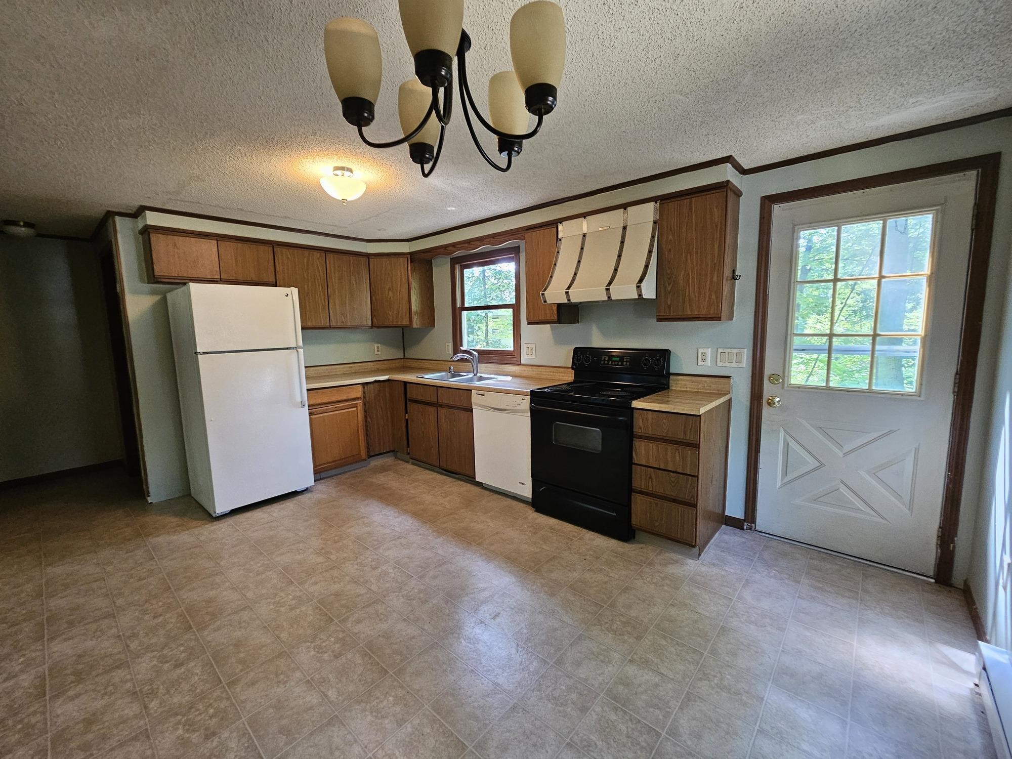 94 Wason Road Property Photo 4