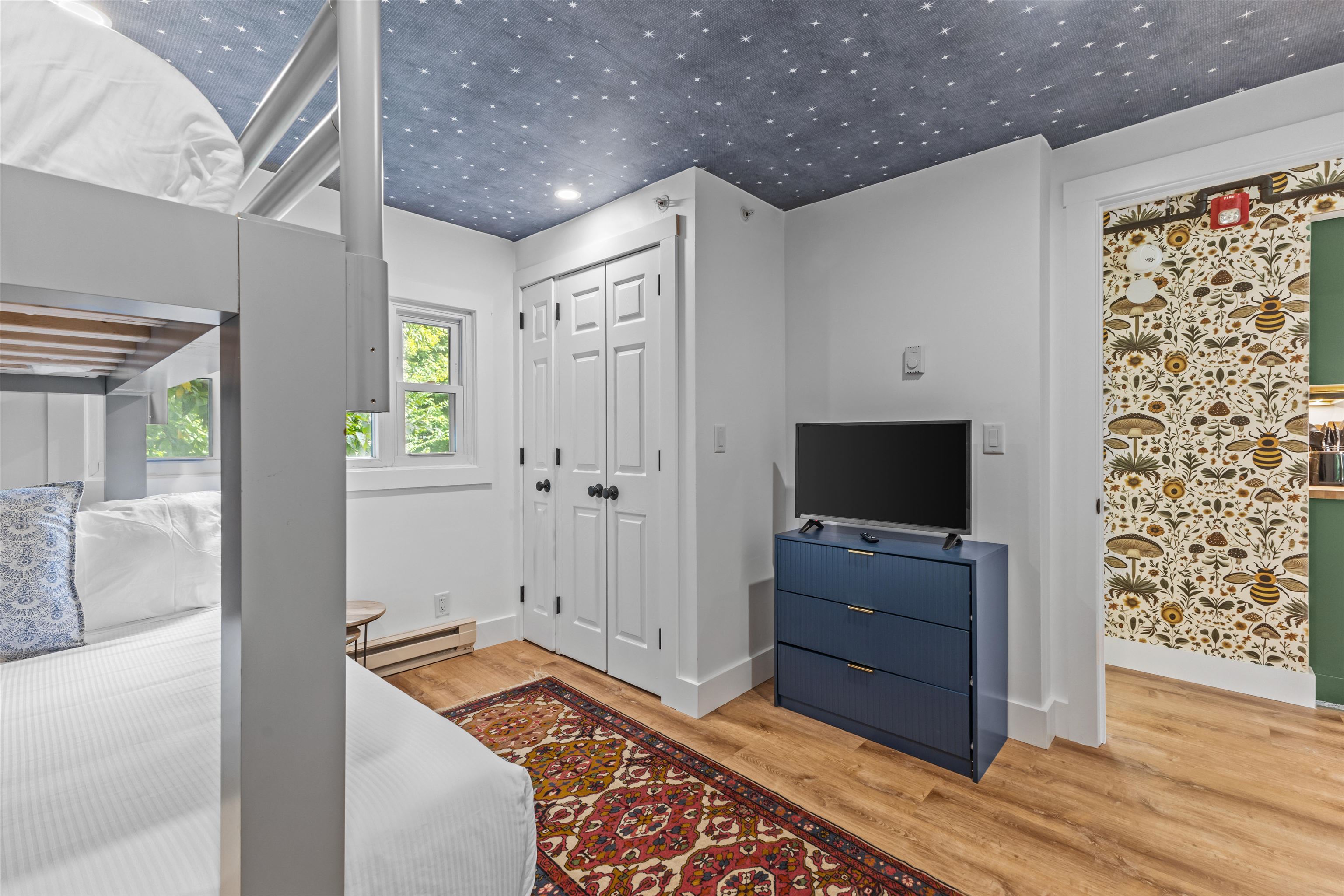 260 Mountainside Drive Property Photo 22