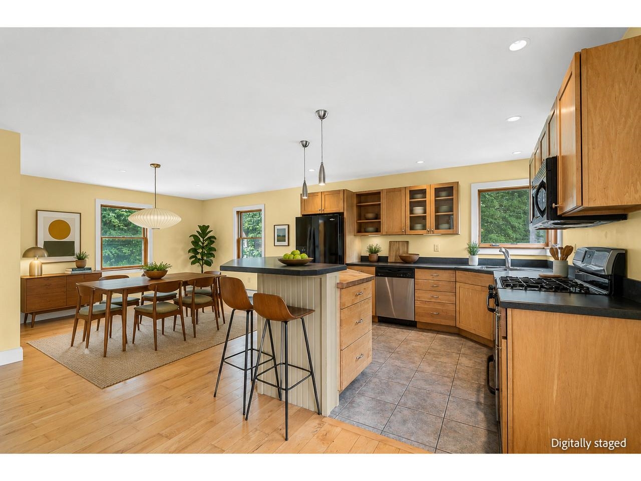 210 Rowell Hill Road Property Photo 25