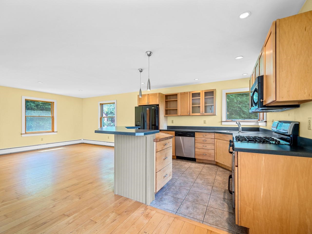 210 Rowell Hill Road Property Photo 28