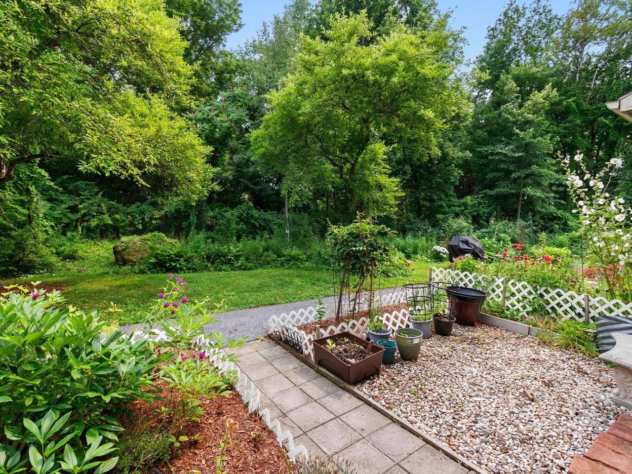 N15 Stonehedge Drive Property Photo 32