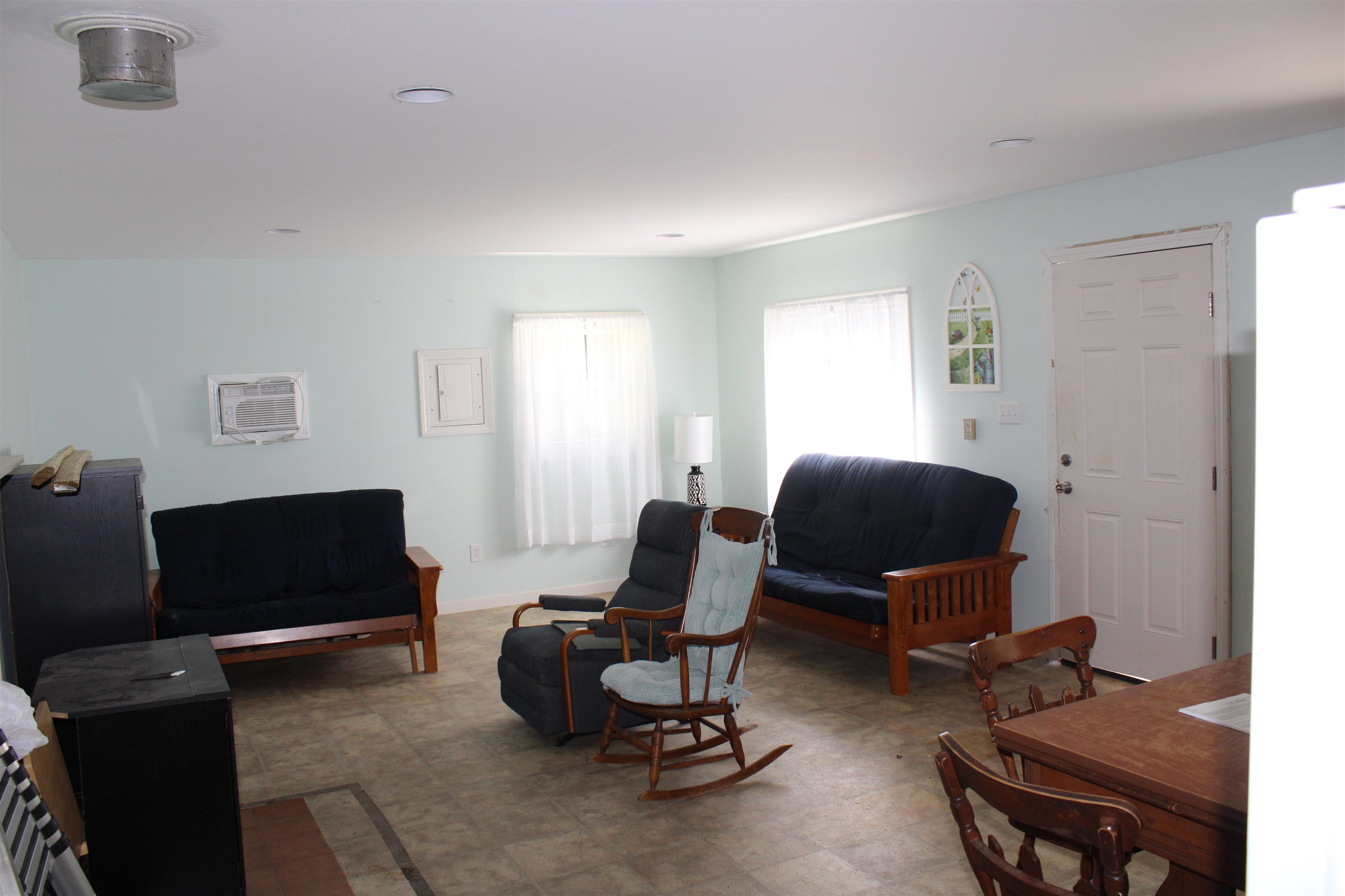 684 Swett Road Property Photo 13