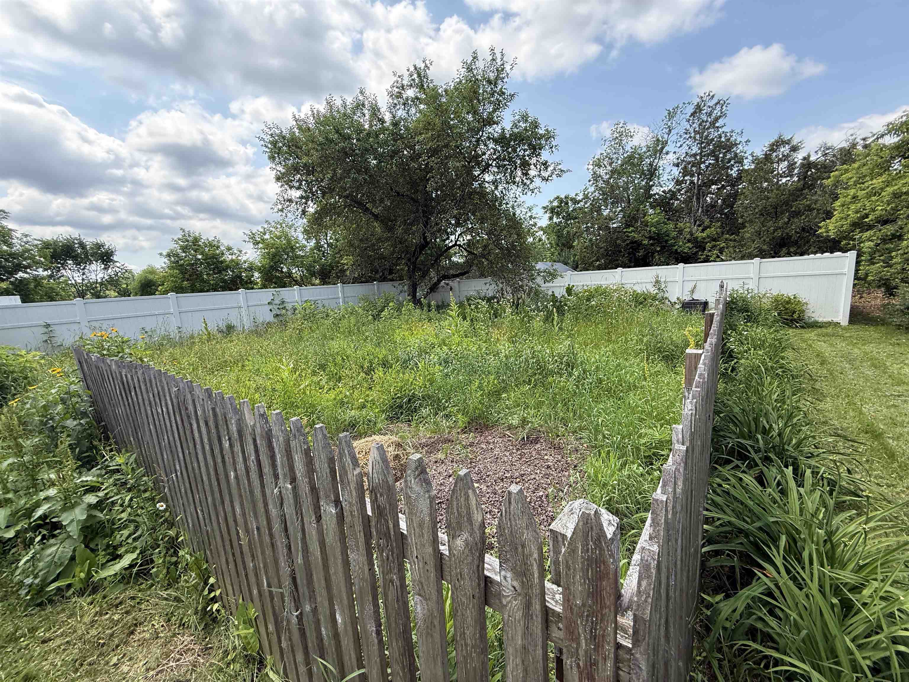 55 South Street Property Photo 7