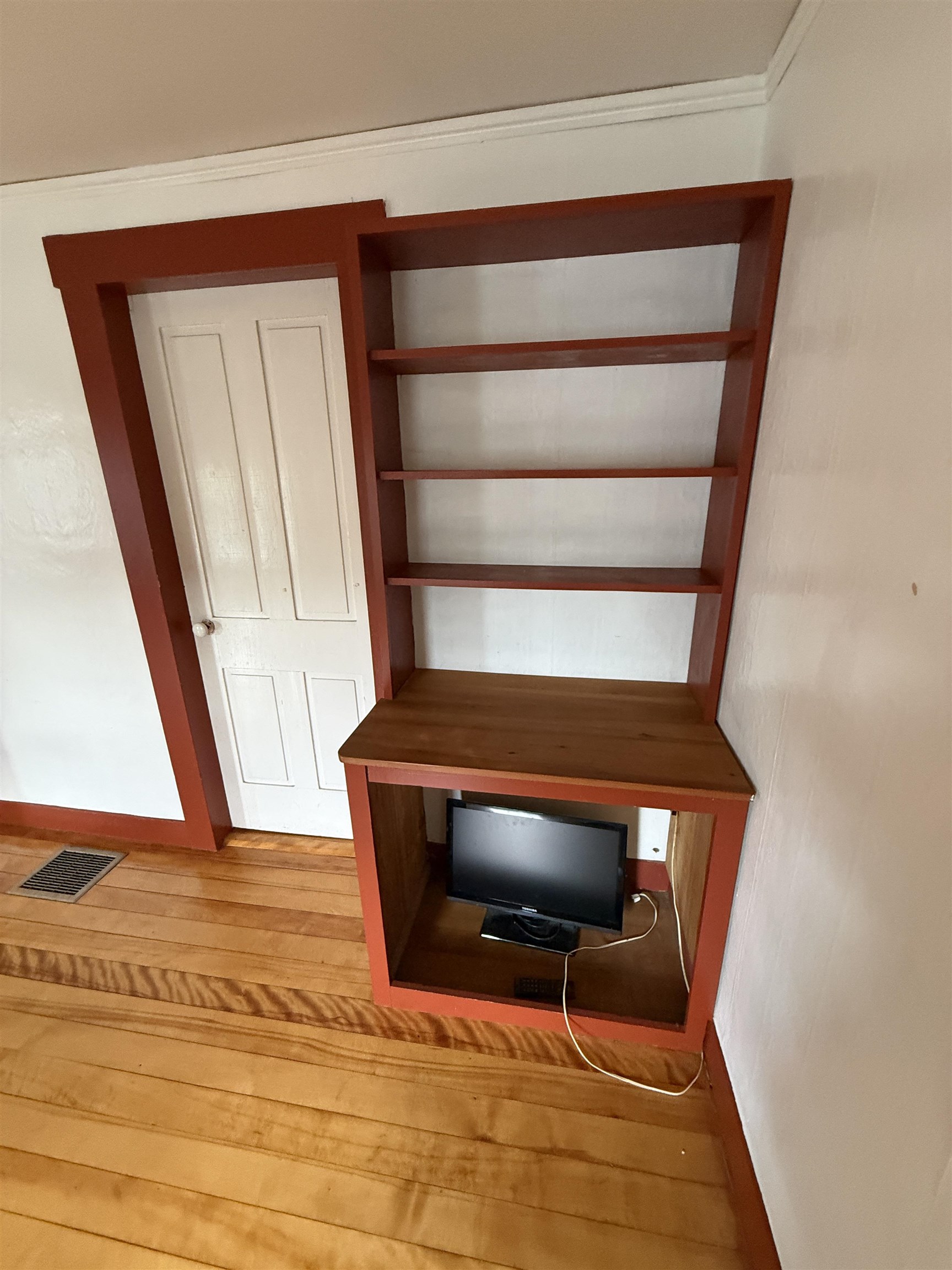 55 South Street Property Photo 35