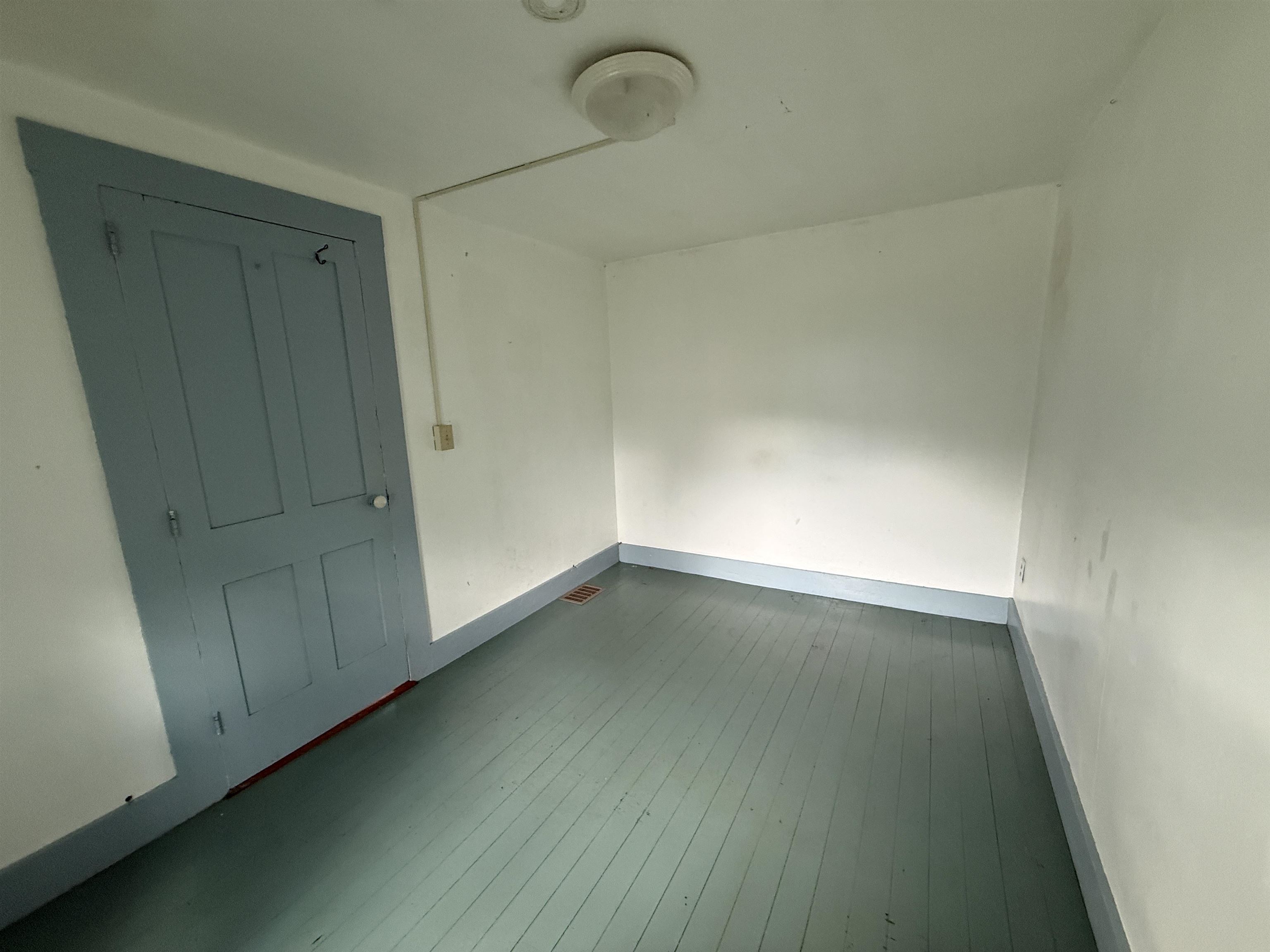 55 South Street Property Photo 38