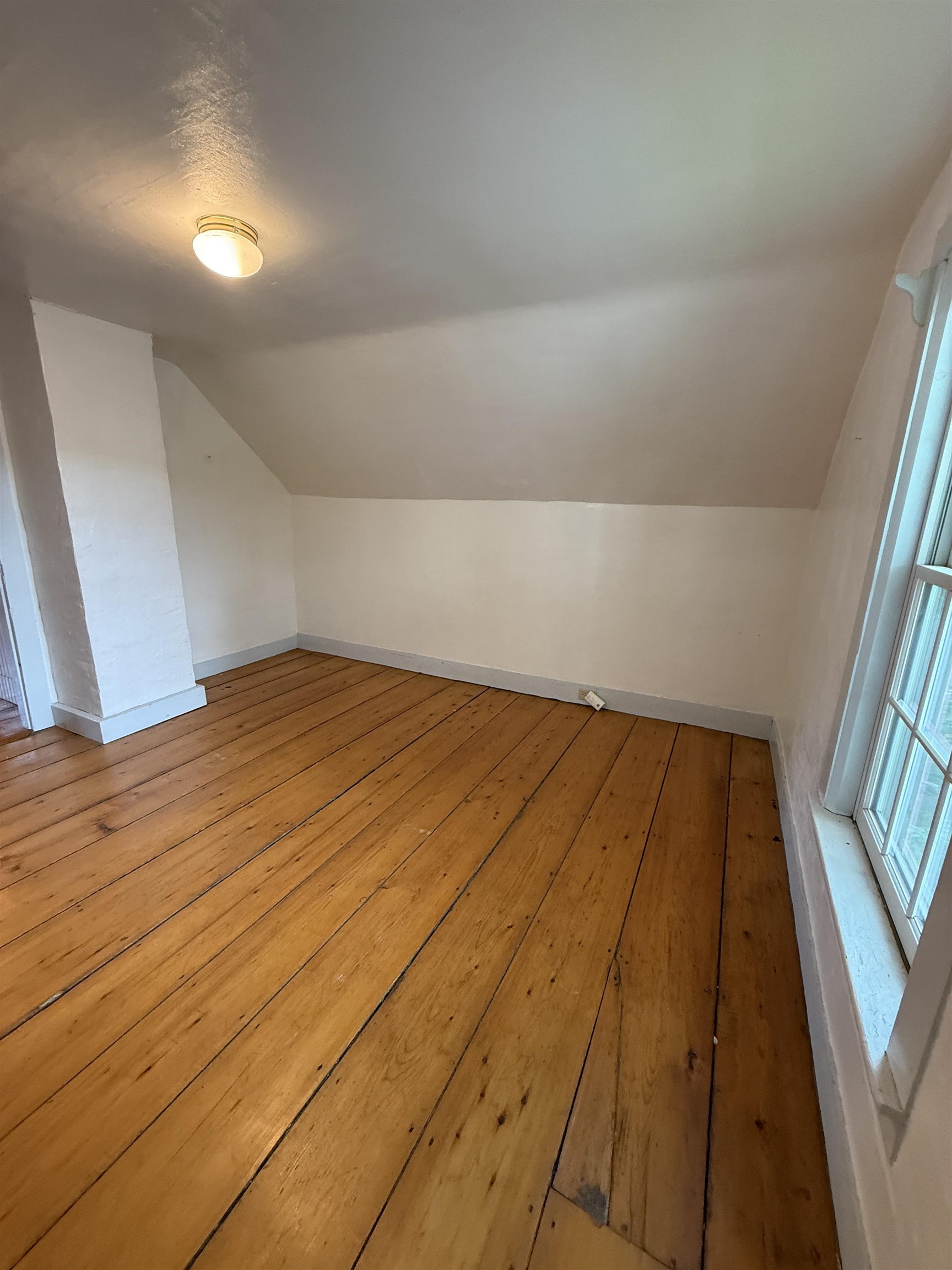 55 South Street Property Photo 45