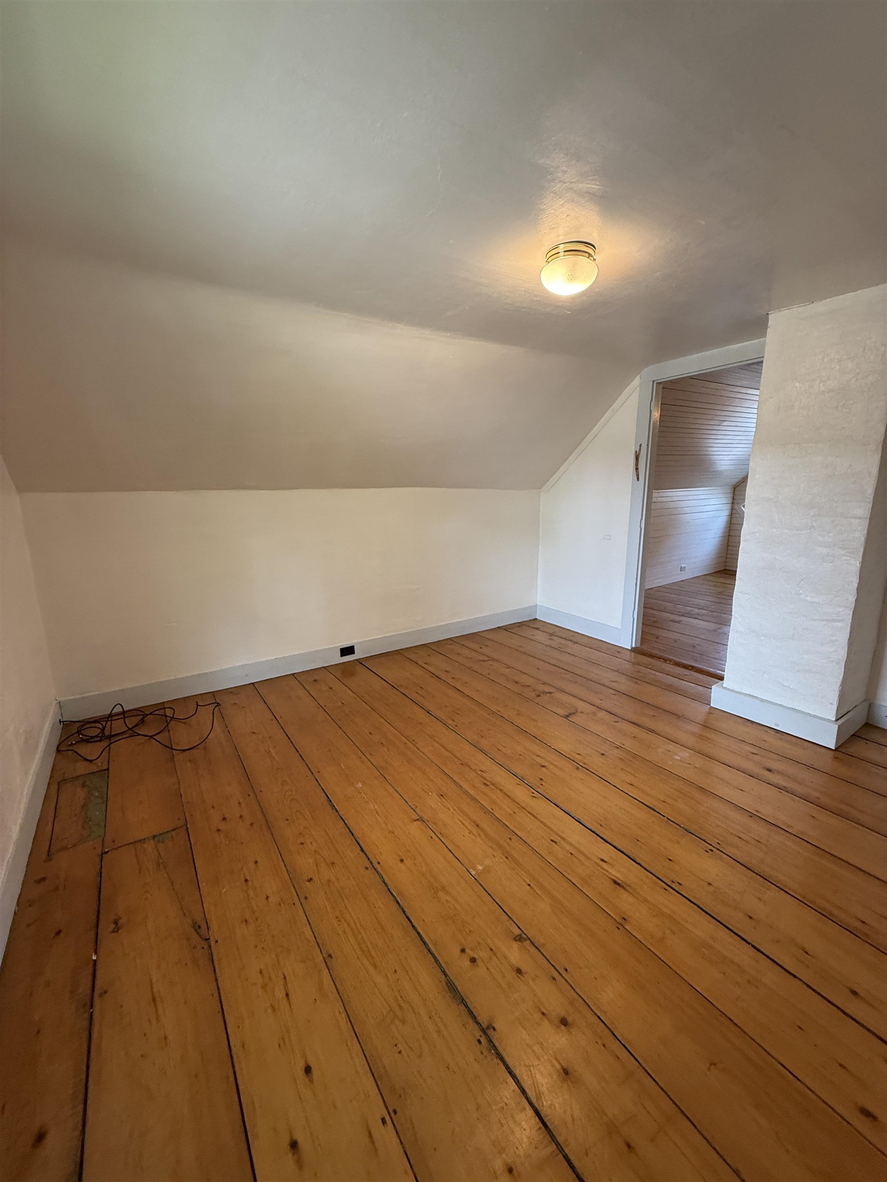 55 South Street Property Photo 46
